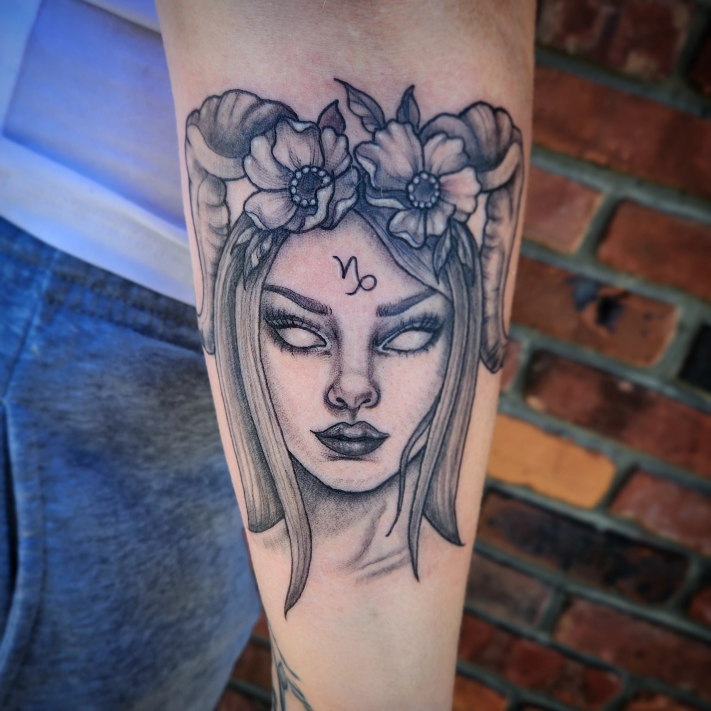 Tattoo by @ladymonsterfacetattoos — realism, black_and_grey