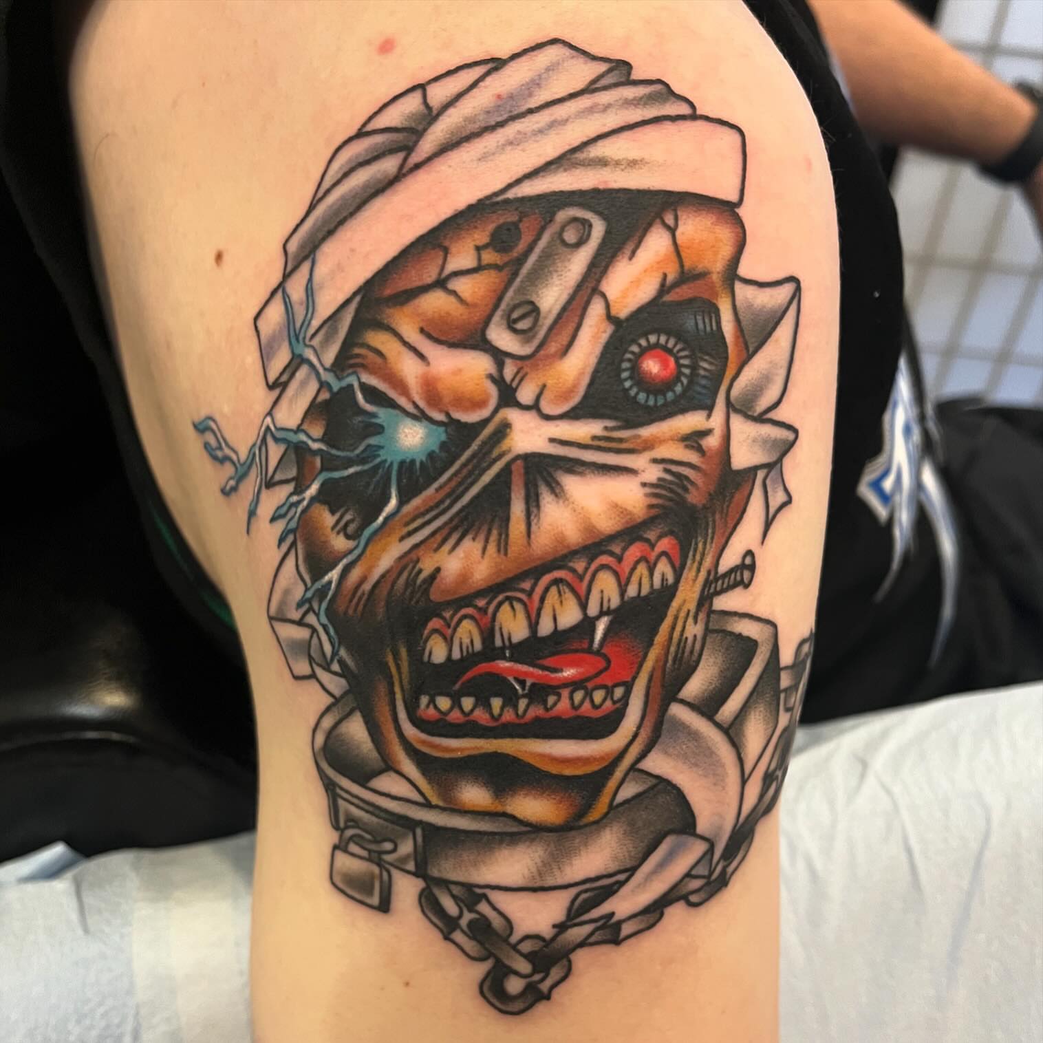 Tattoo by @fearlessfoxes — american_traditional, dark_realism