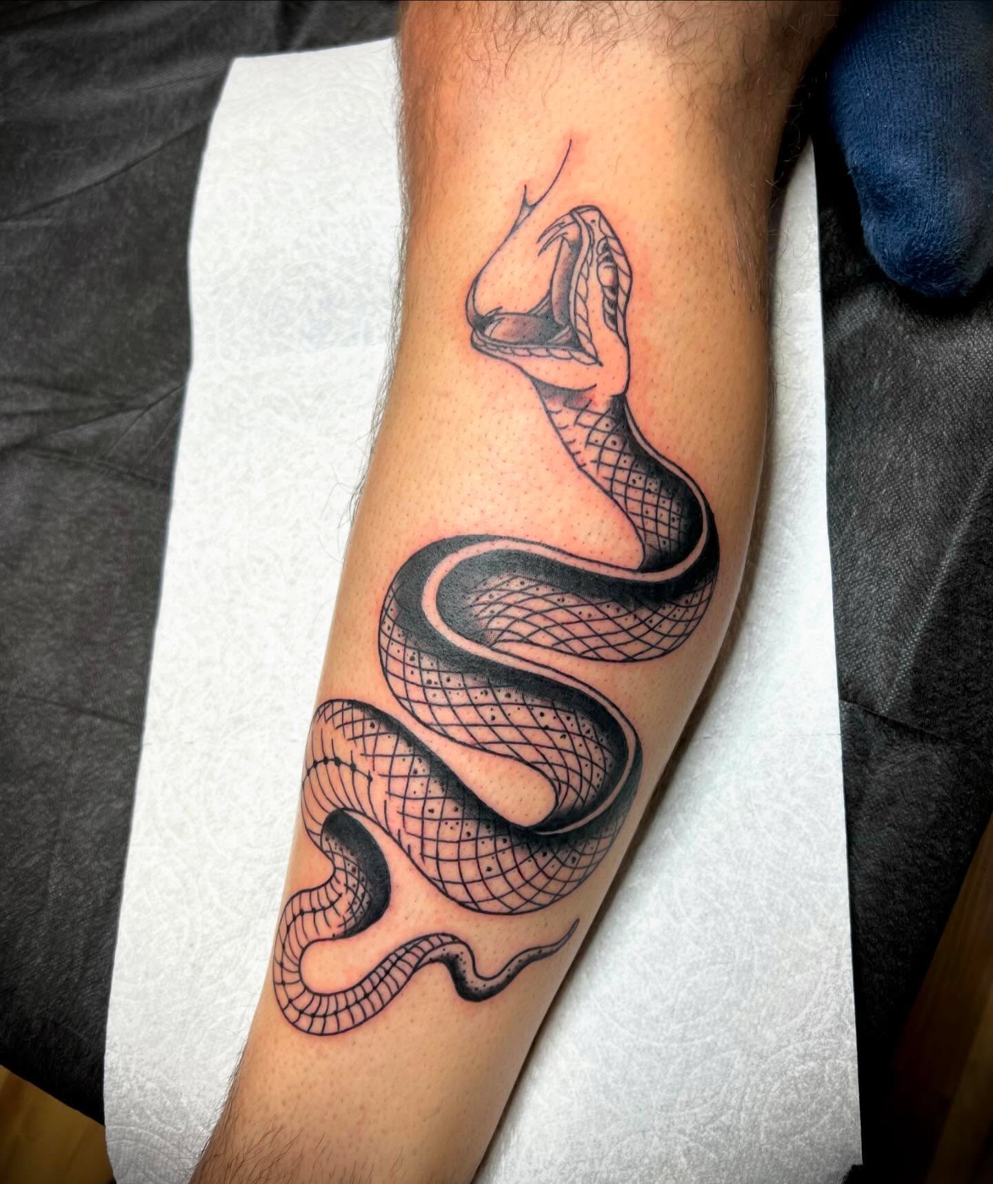 Tattoo by @jolieetattoo — black_and_grey