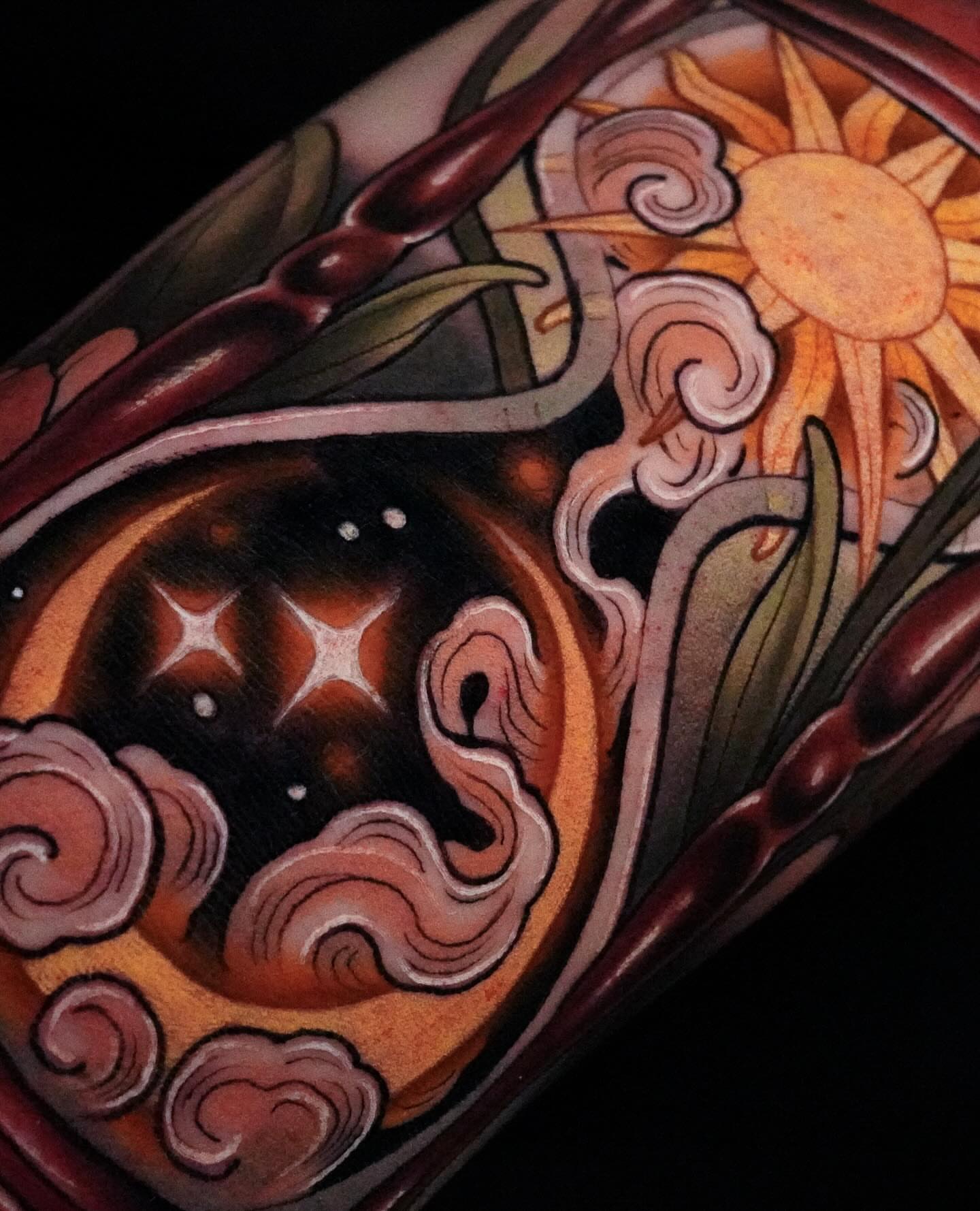 Tattoo by @nikienouveau β dotwork, illustrative