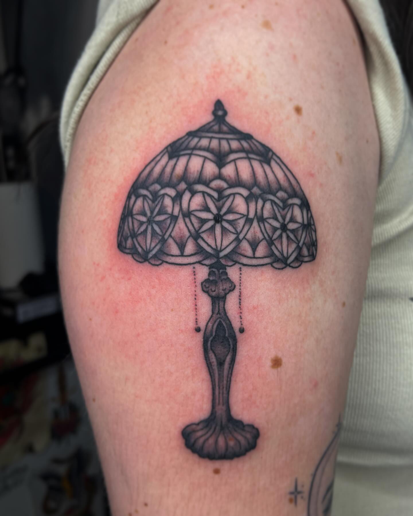 Lampshade black and grey tattoo on the shoulder by ✩ 🕯️☾༺♰ gracey ༻☽🕯️✩