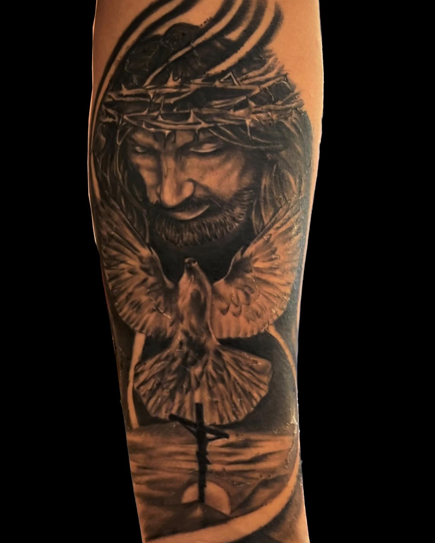 Tattoo by @tattoos_by_gibran โ black_and_grey, realism