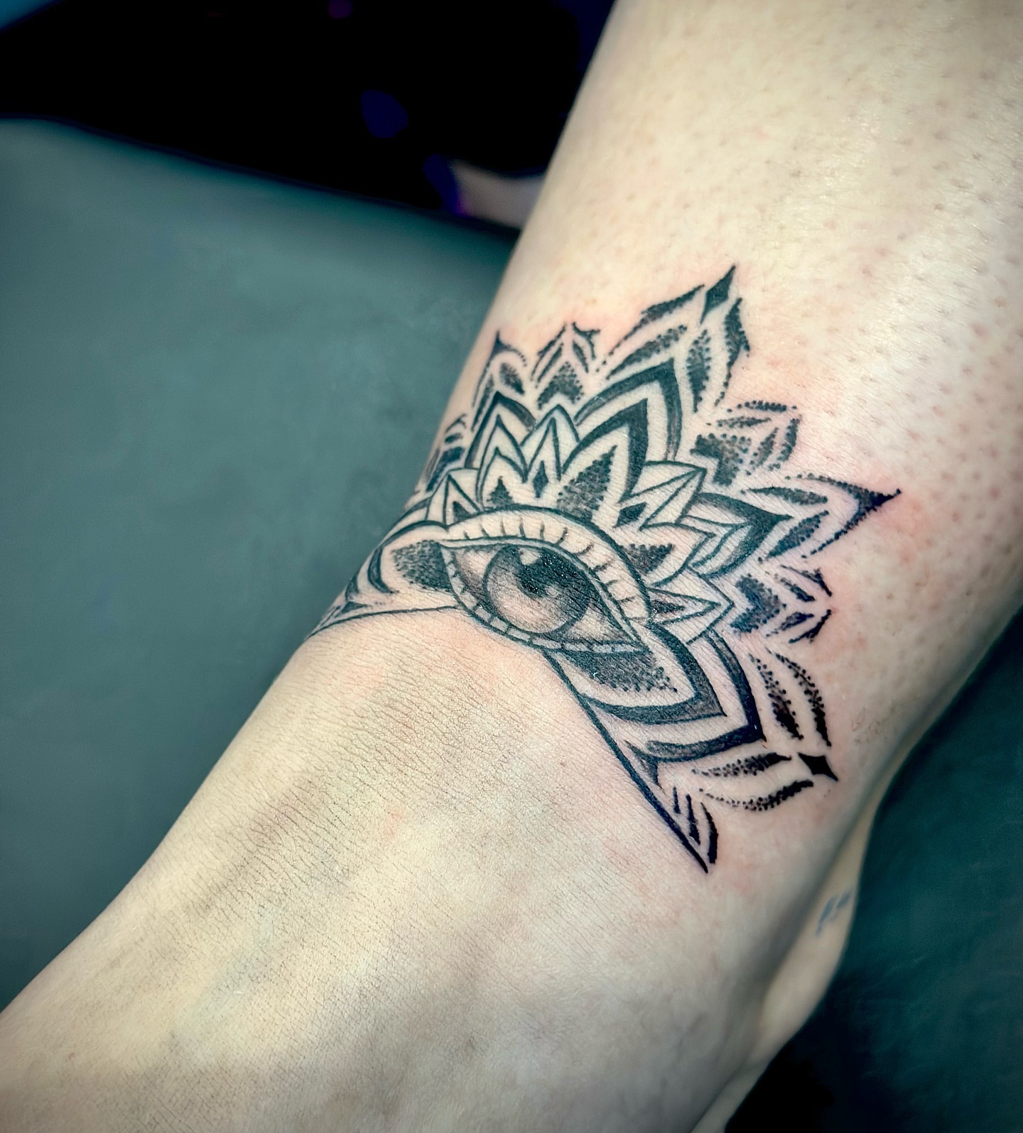 Tattoo by @killer_inkstinct_by_rony β black_and_grey, geometric