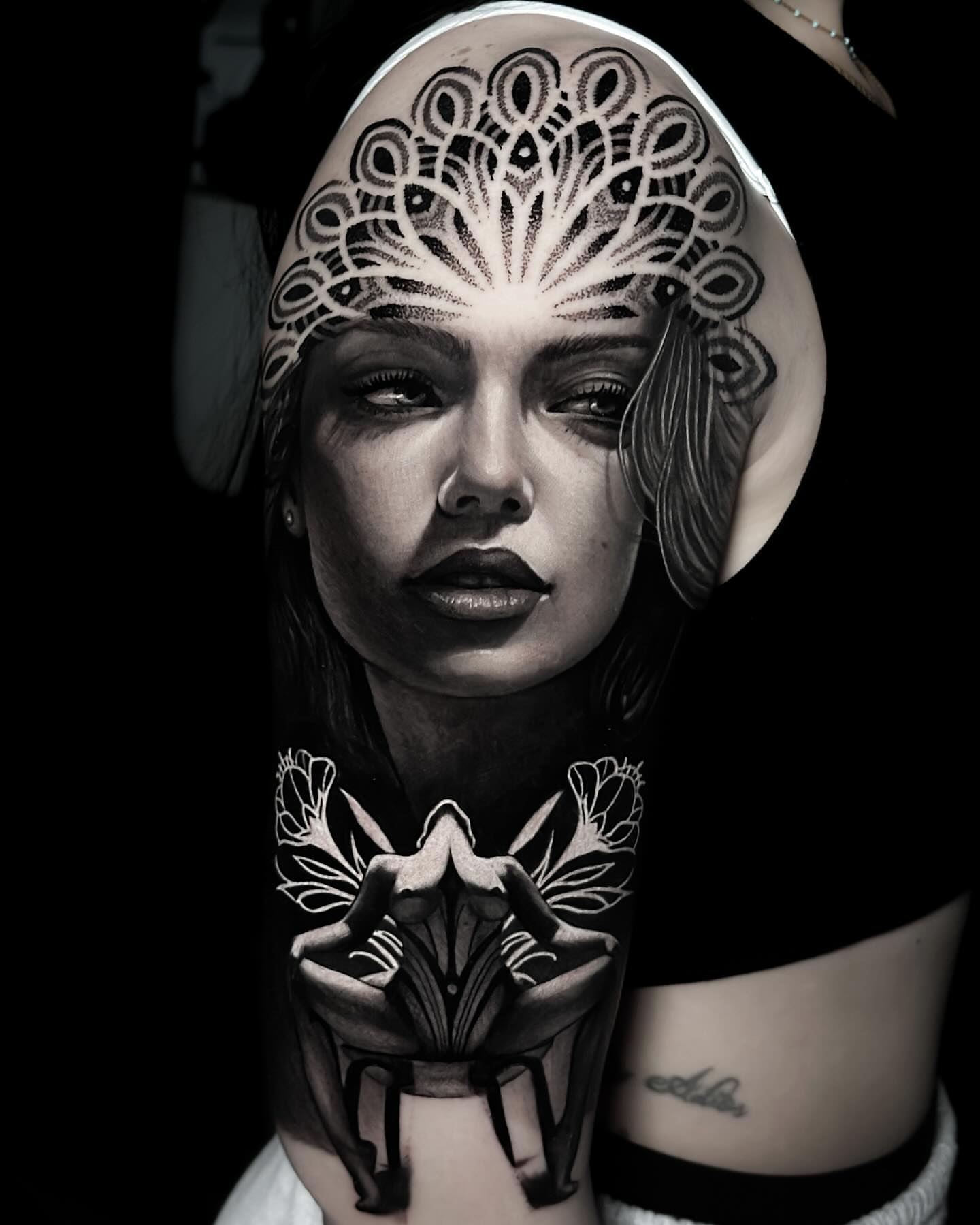 Woman's face realism tattoo on the forearm by Luis Gil