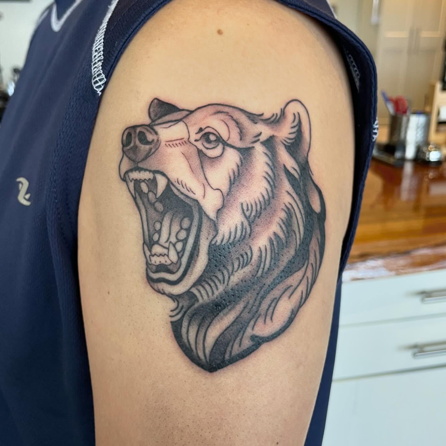 Tattoo by @mirelajade — black_and_grey