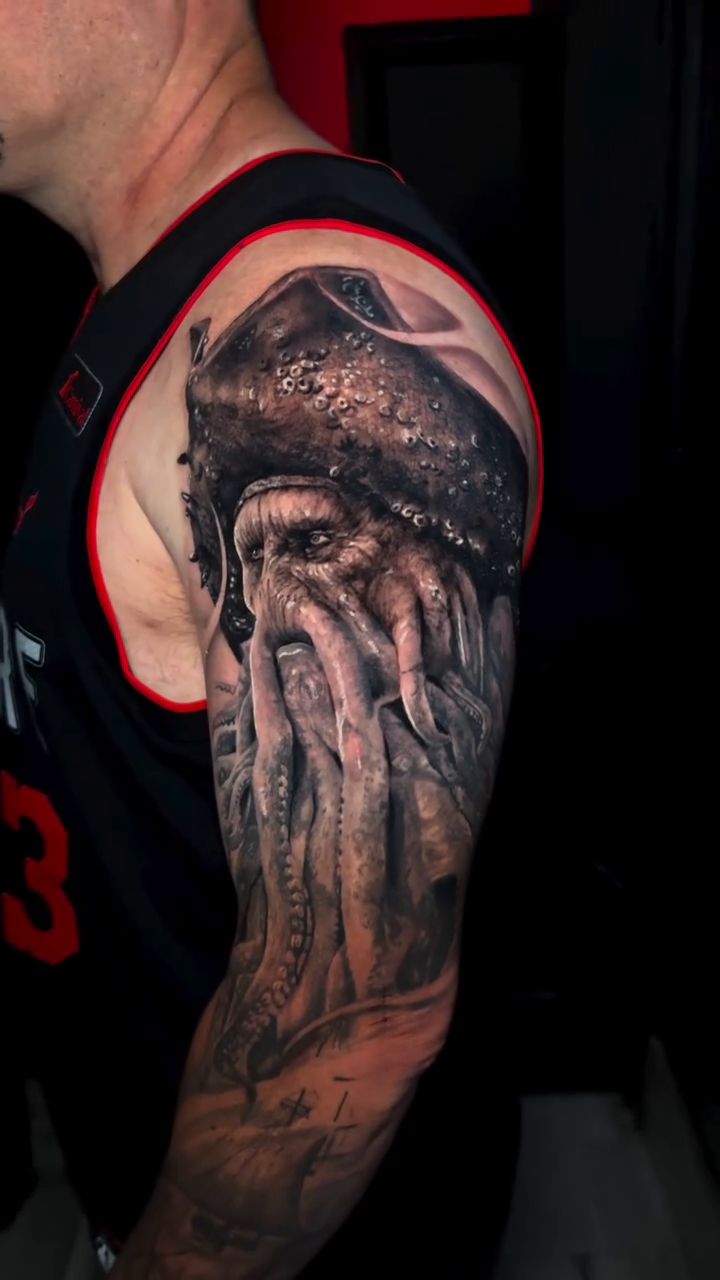 Tattoo by @davier_del_castillo — realism, black_and_grey