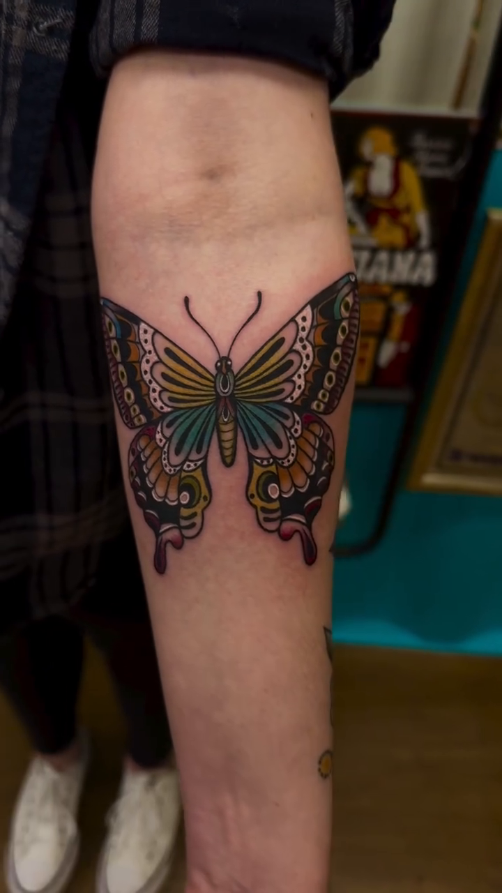Tattoo by @tattooarielle — neo_traditional
