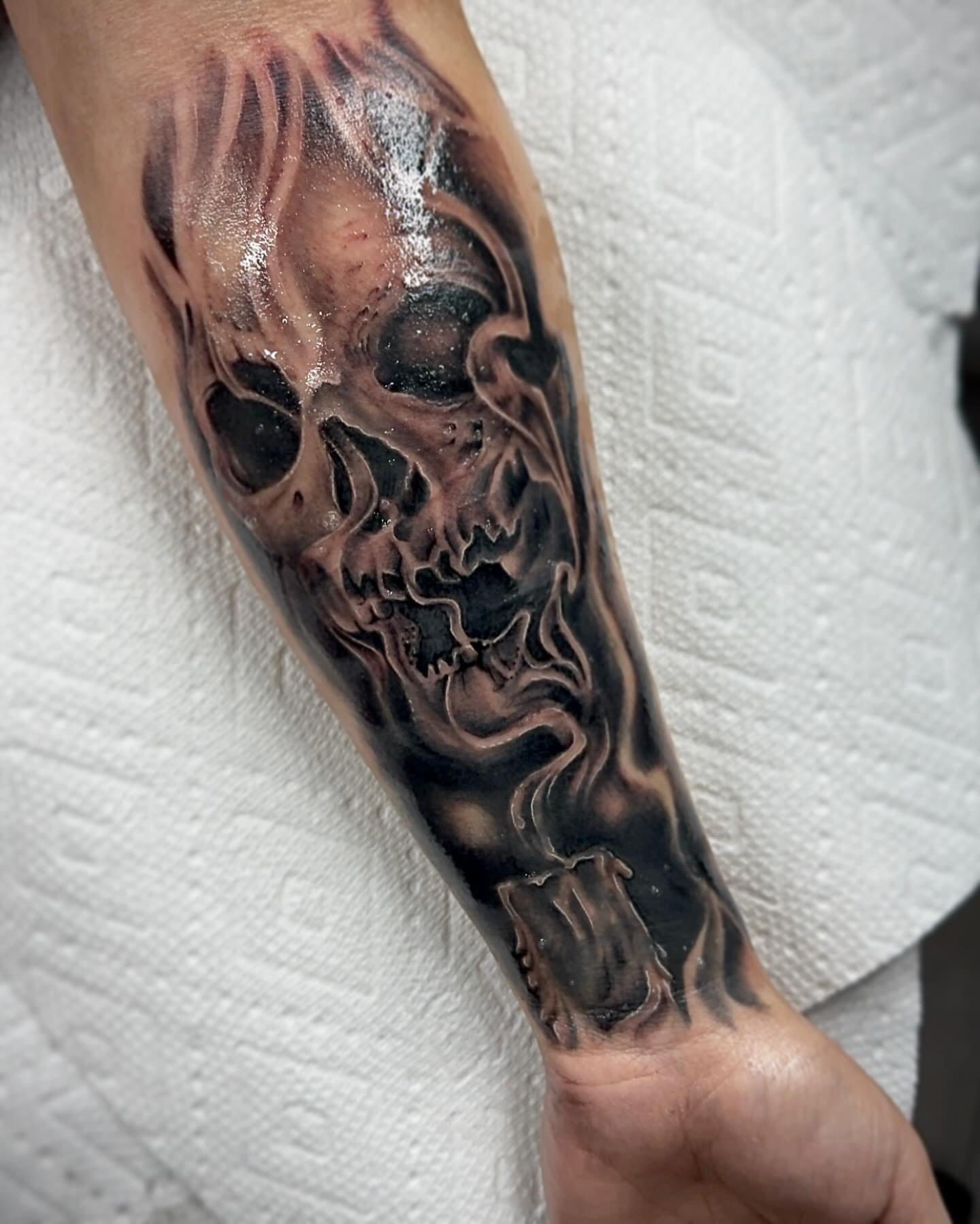 Tattoo by @jettskii_jitt_ β dark_realism