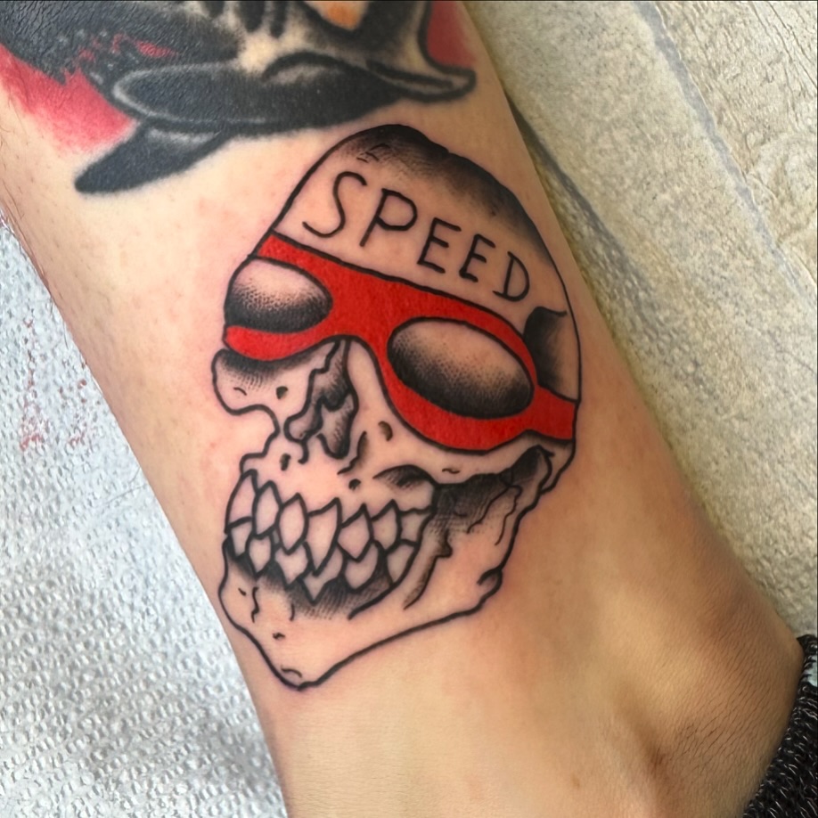 Tattoo by @sethgurdtattoo — black_and_grey