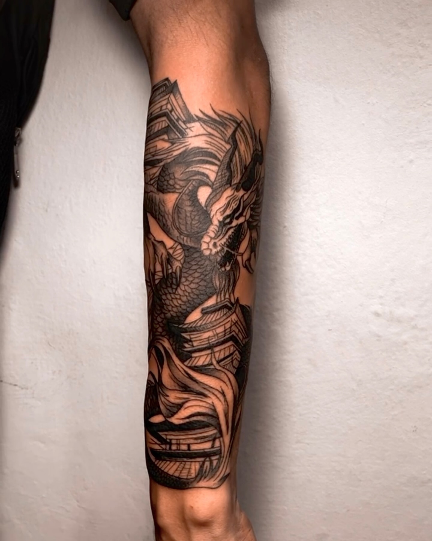 Tattoo by @sdtatoo — black_and_grey