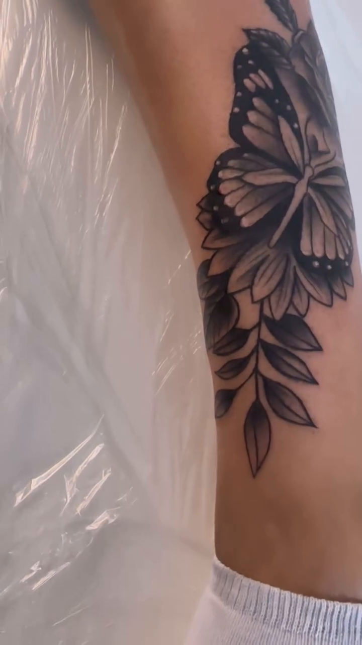 Tattoo by @killer_inkstinct_by_rony β realism, fine_line