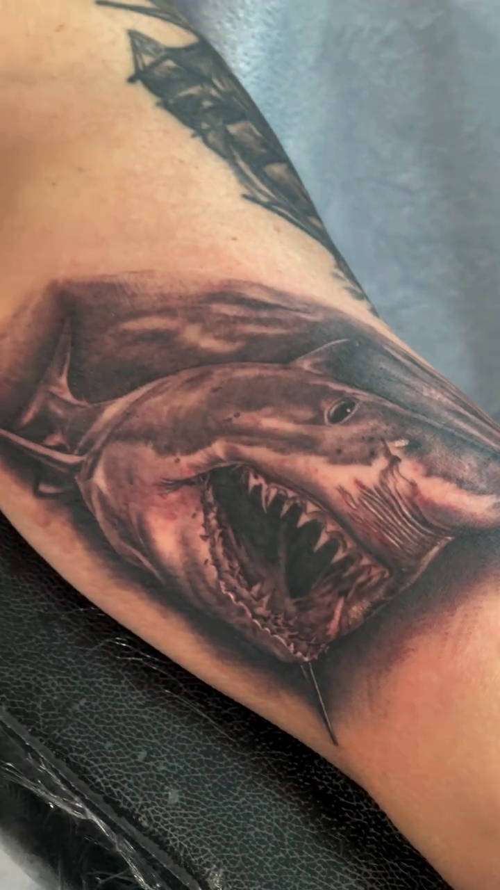 Tattoo by @ianvansart — realism, black_and_grey