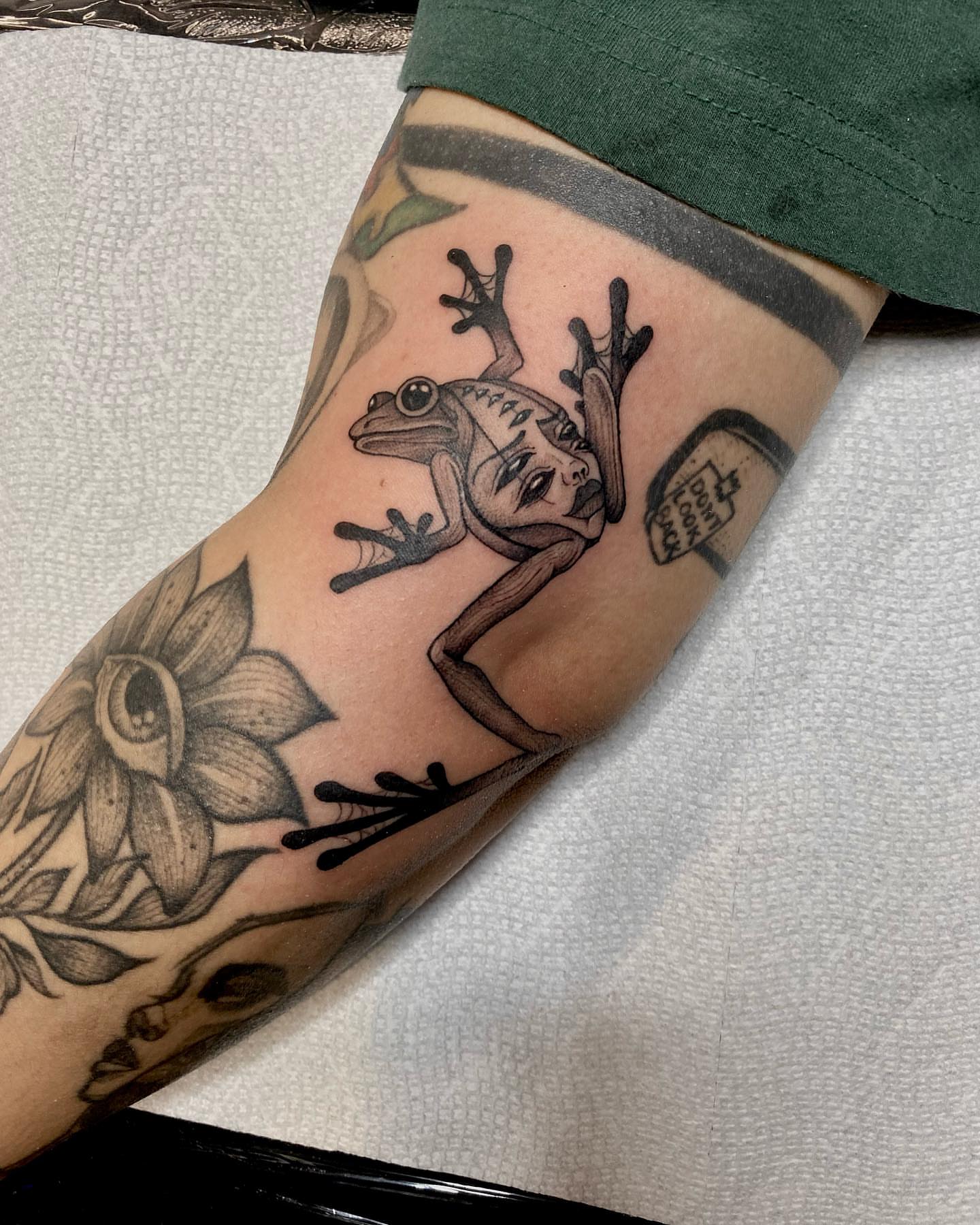 Tattoo by @l.sinatra__ — black_and_grey