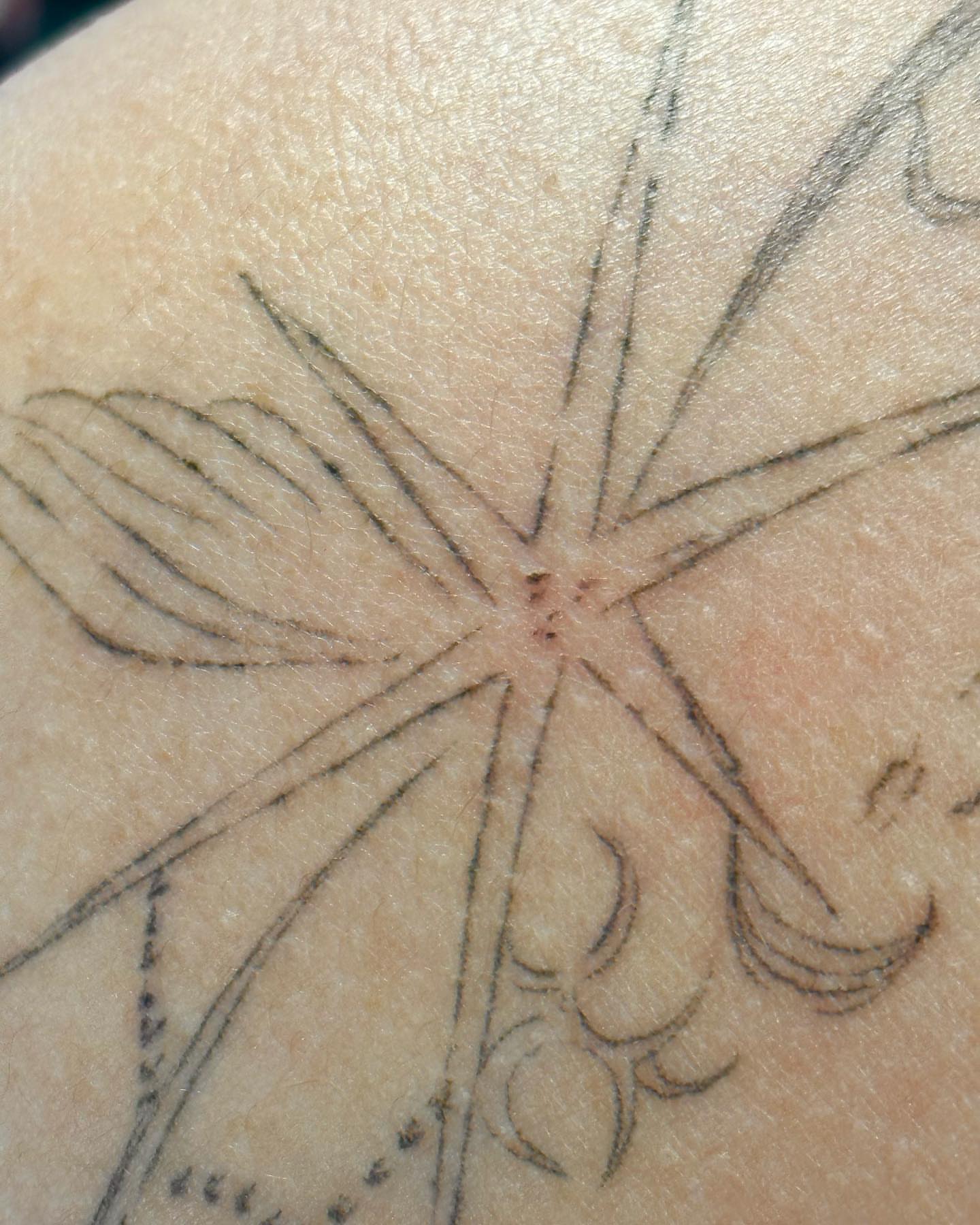 Geometric design geometric tattoo by @taravychi