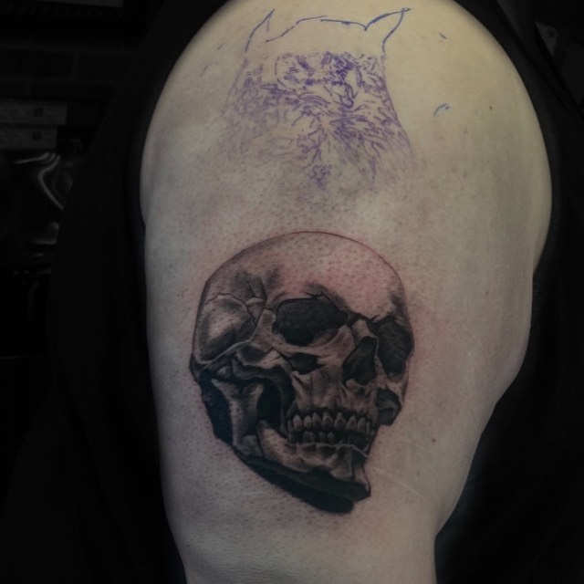 Tattoo by @amandoom — realism, dark_realism