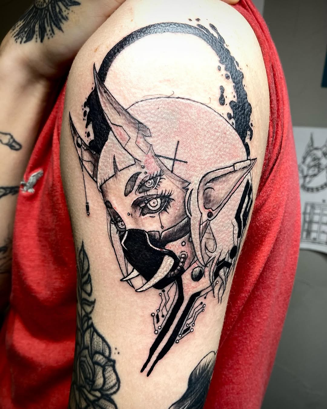 Cyborg geisha realism tattoo on the shoulder by Rayne