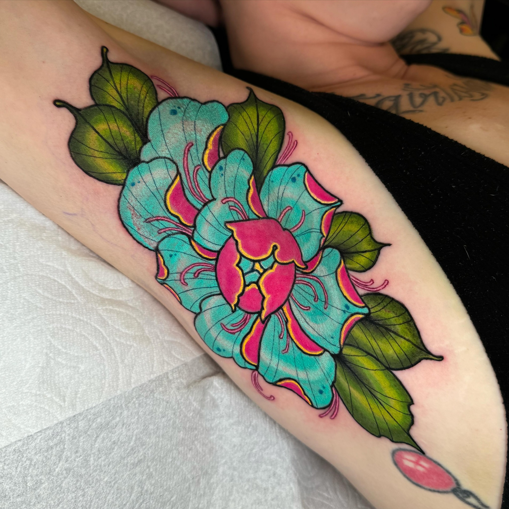 Tattoo by @jonleightontattoo — new_school