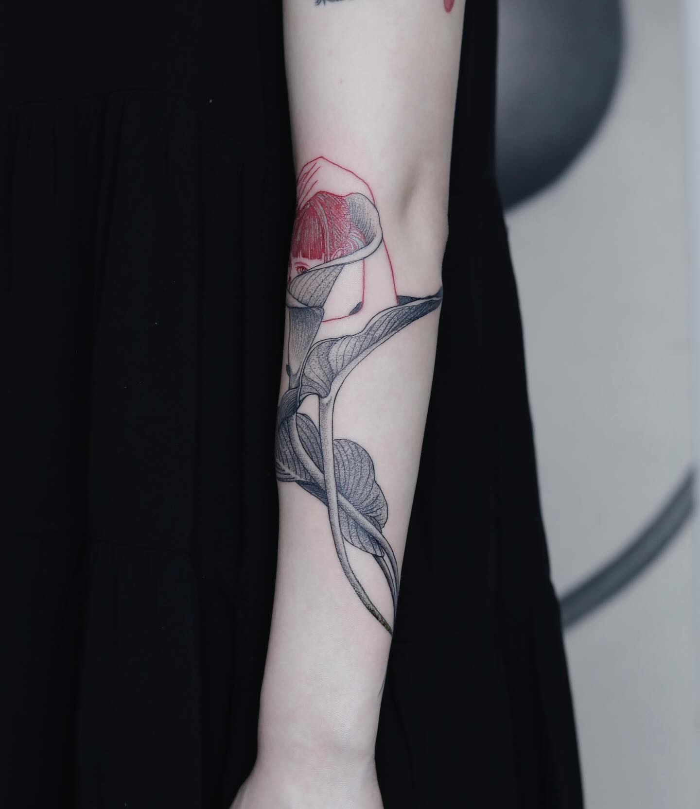 Tattoo by @liningtattoo — black_and_grey