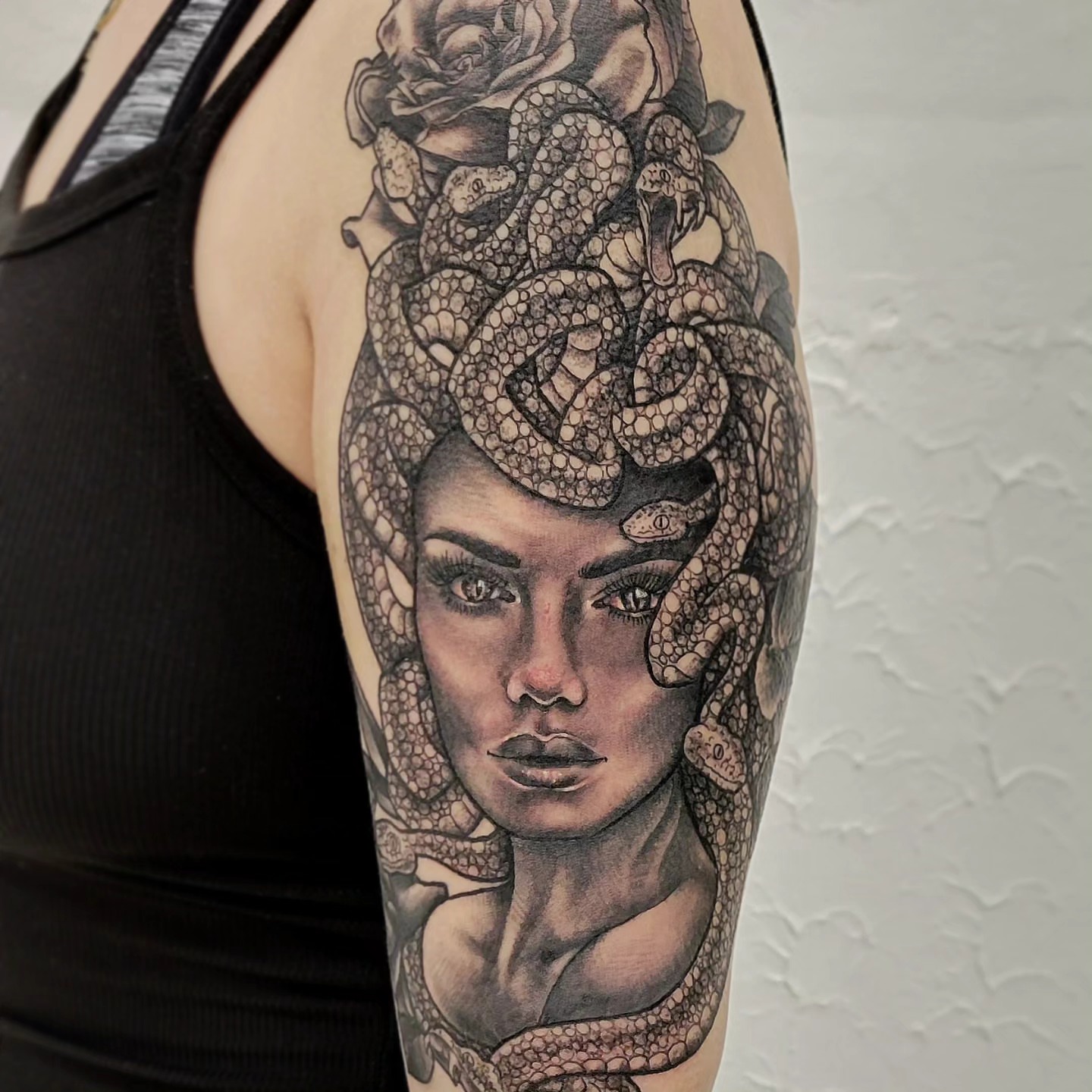 Tattoo by @lizvonborden — black_and_grey, realism