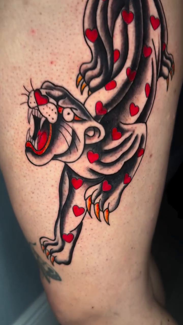 Panther with hearts American traditional tattoo by πΊπππππ βΎ π»πππππ π¨πππππ