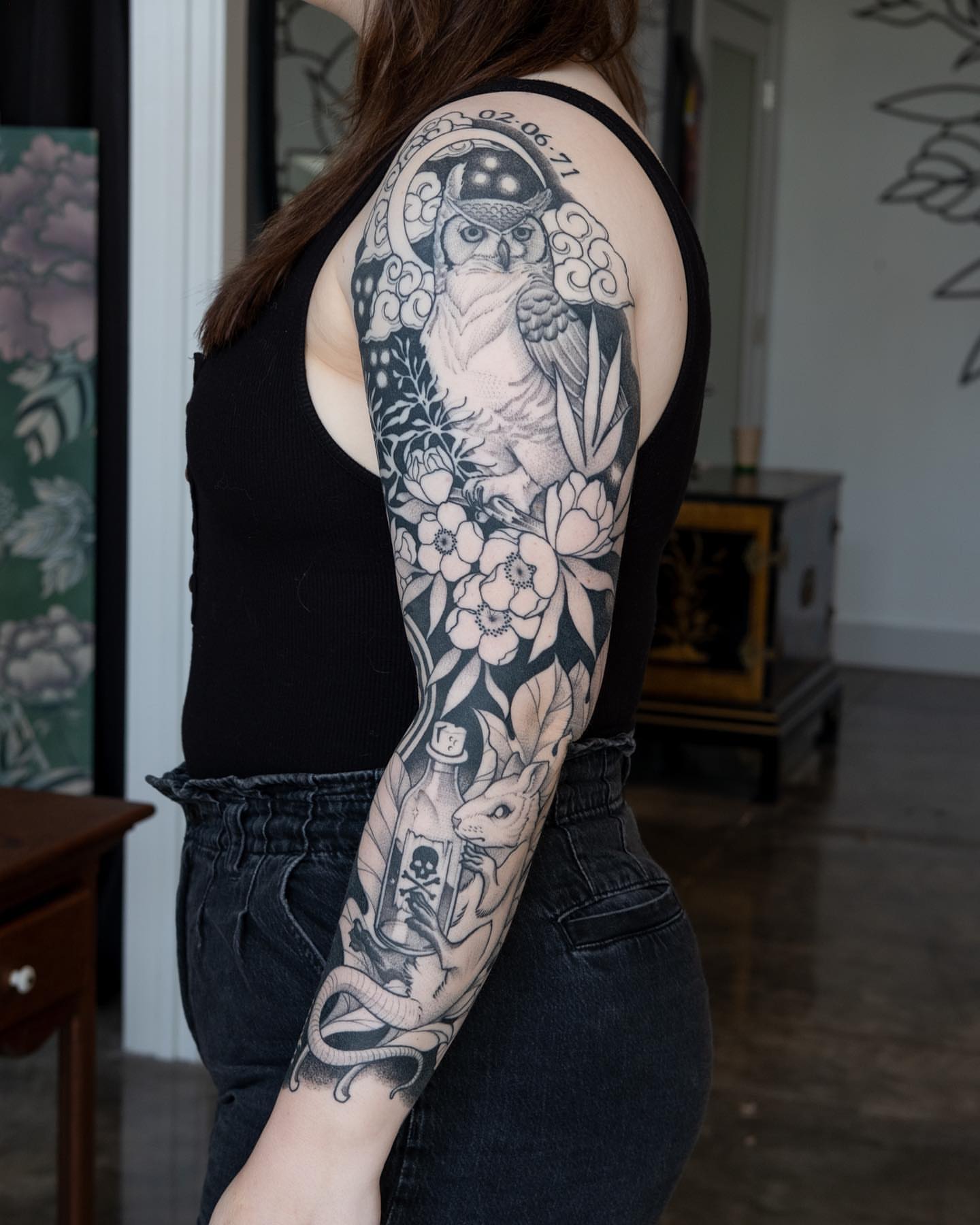 Owl and floral japanese irezumi tattoo on the upper arm by Will Campbell