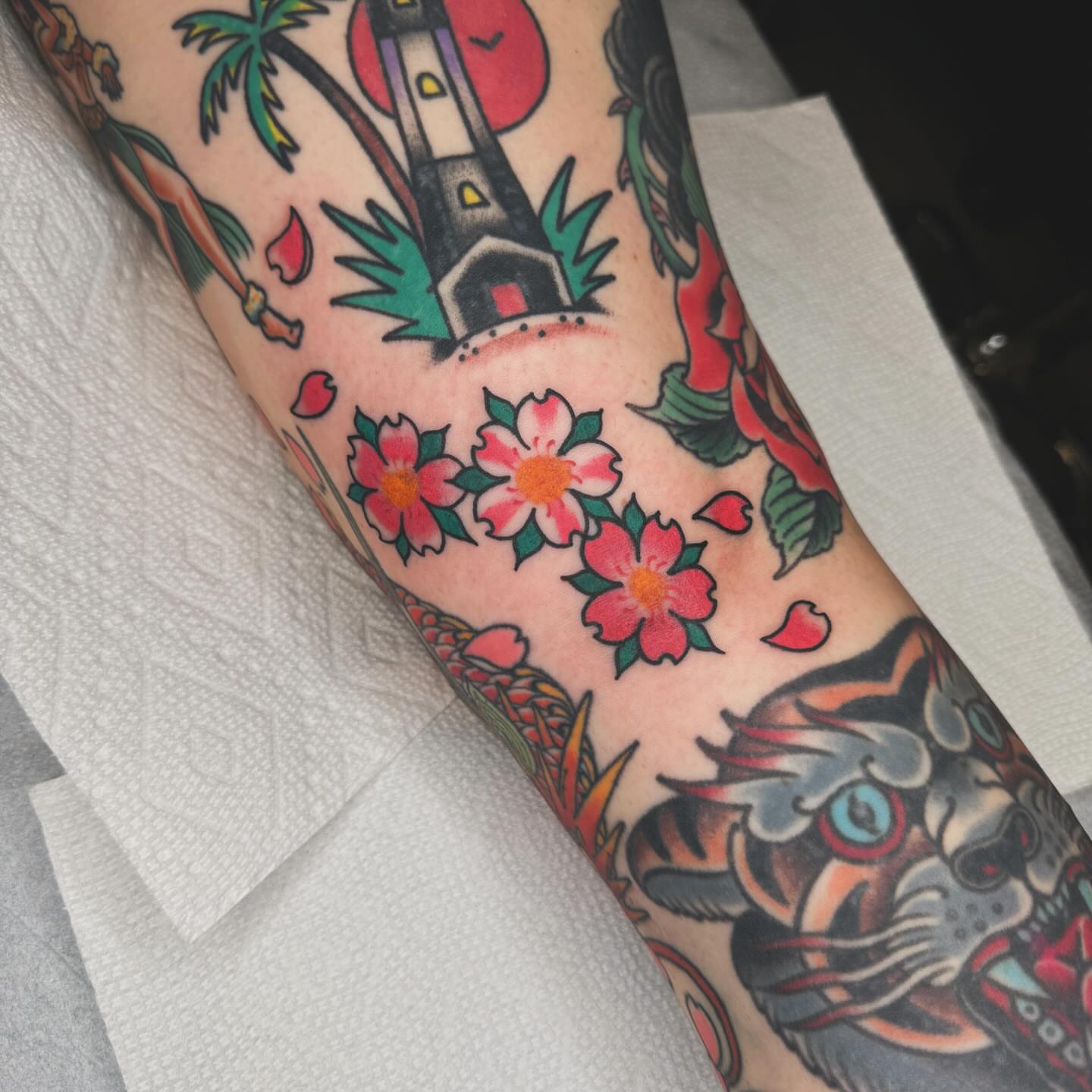 Tattoo by @liztattooer — american_traditional