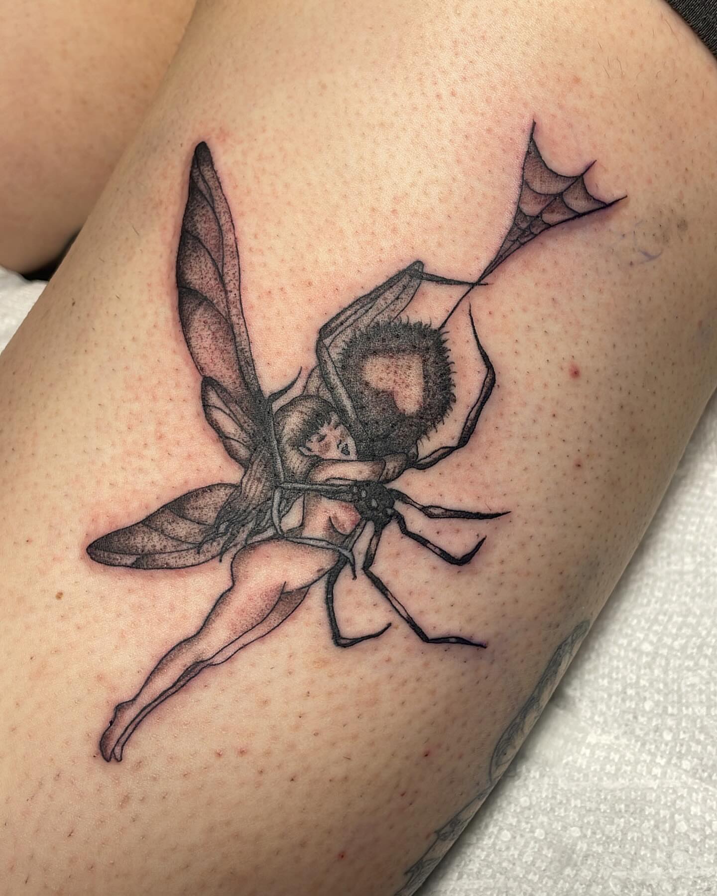 Bee fairy realism tattoo on the thigh by ⊹ * . 𝕵az ⊹ * .