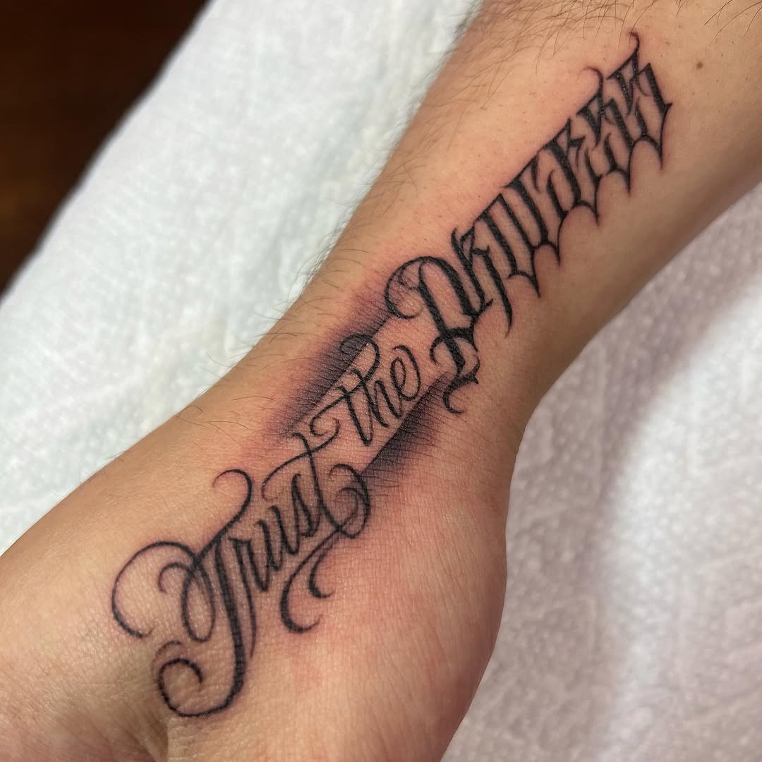 Trust the Process lettering lettering tattoo on the forearm by 𝕾𝖈𝖗𝖎𝖕𝖙 𝕾𝖕𝖊𝖈𝖎𝖆𝖑𝖎𝖘𝖙