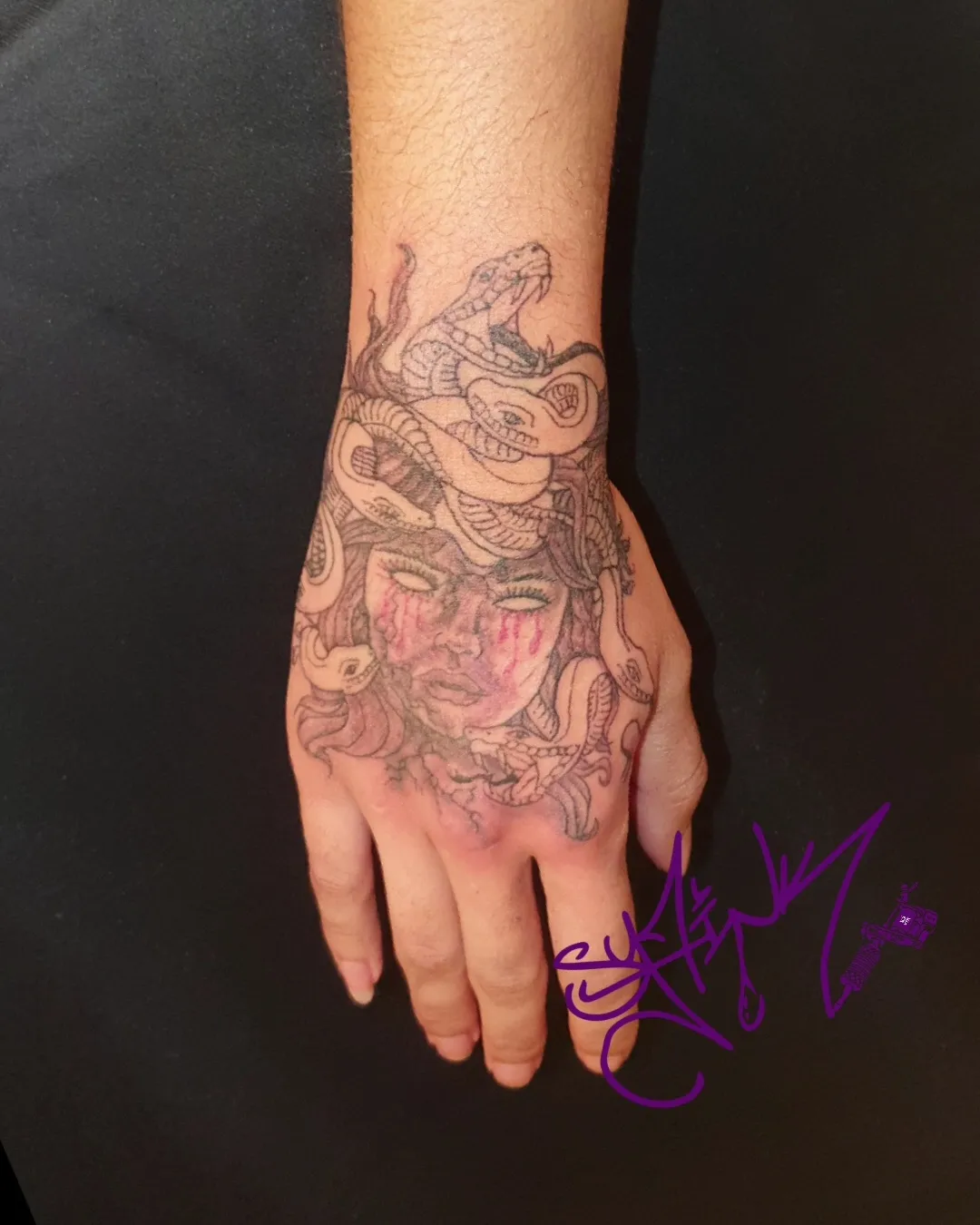 Tattoo by @sy7.tattoos — black_and_grey