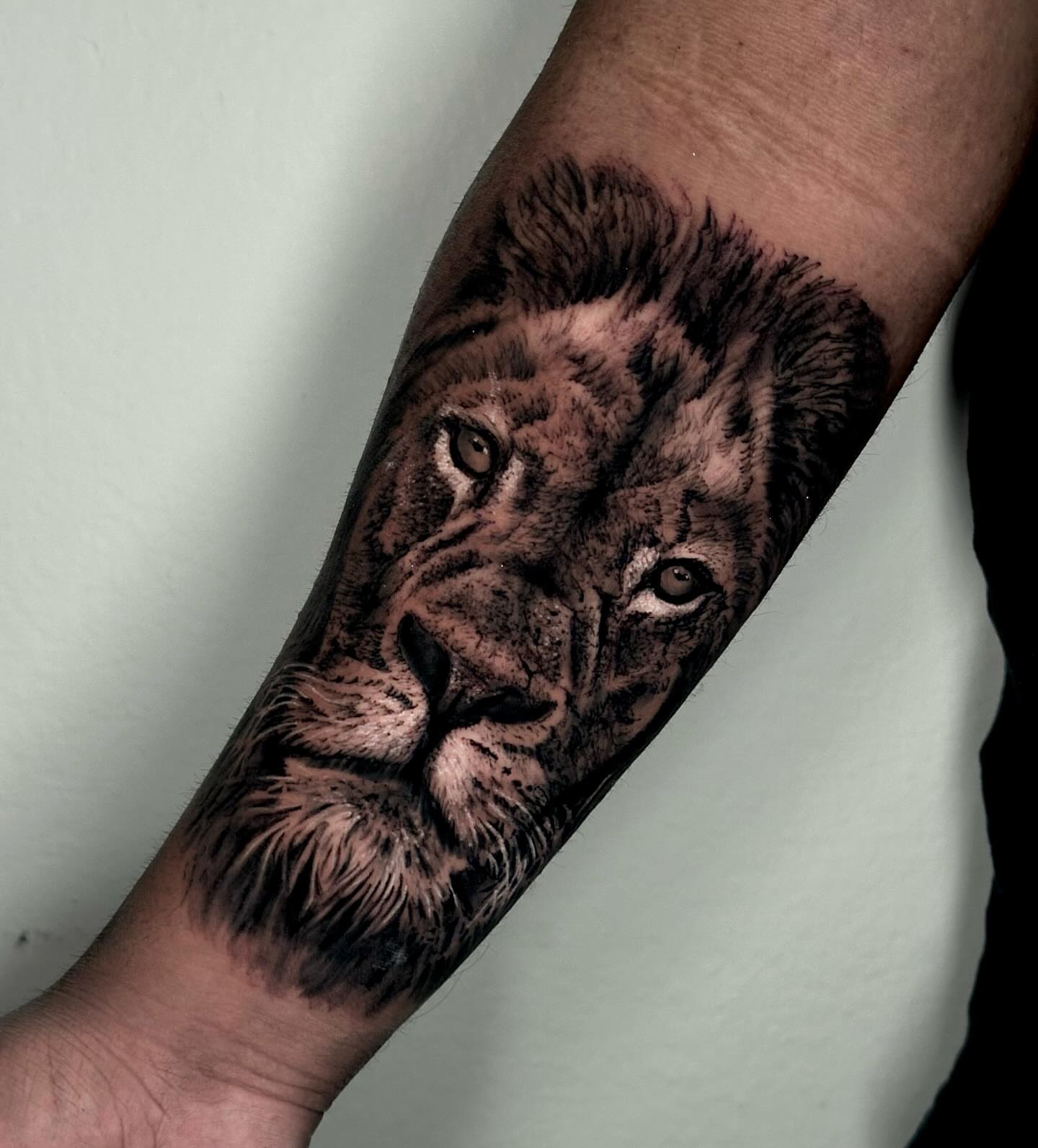 Tattoo by @diegoaravenatatuajes — realism