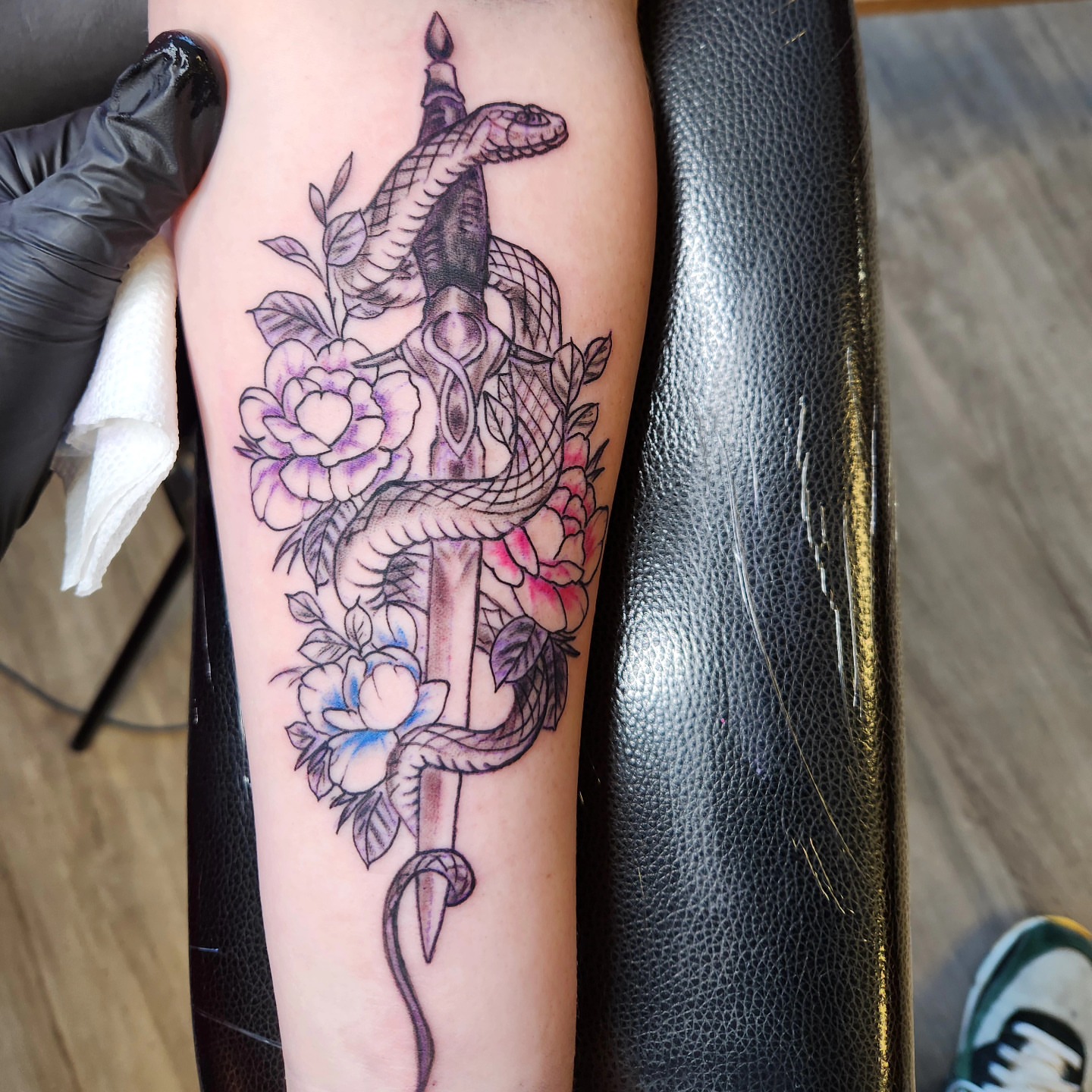 Tattoo by @tattoos_jefflively — neo_traditional, realism
