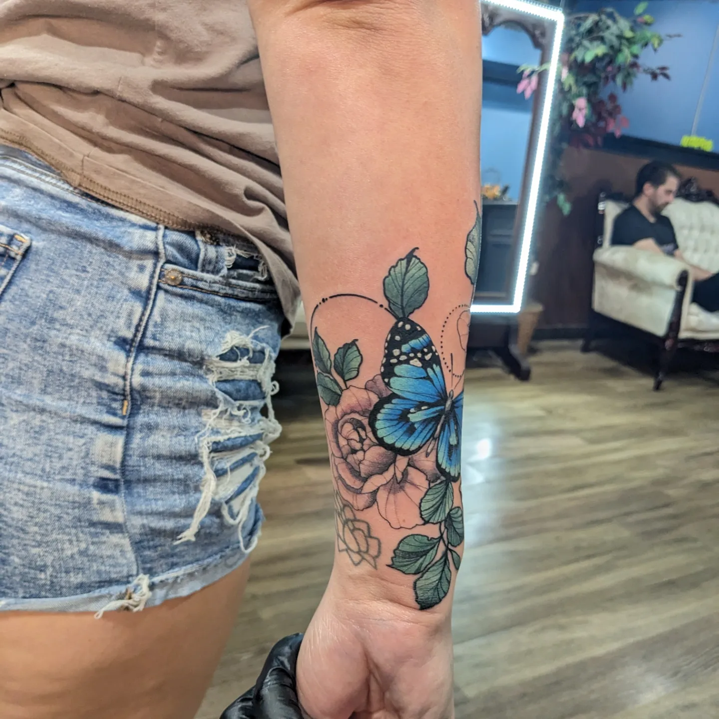Tattoo by @lizzywiglz — dotwork, realism