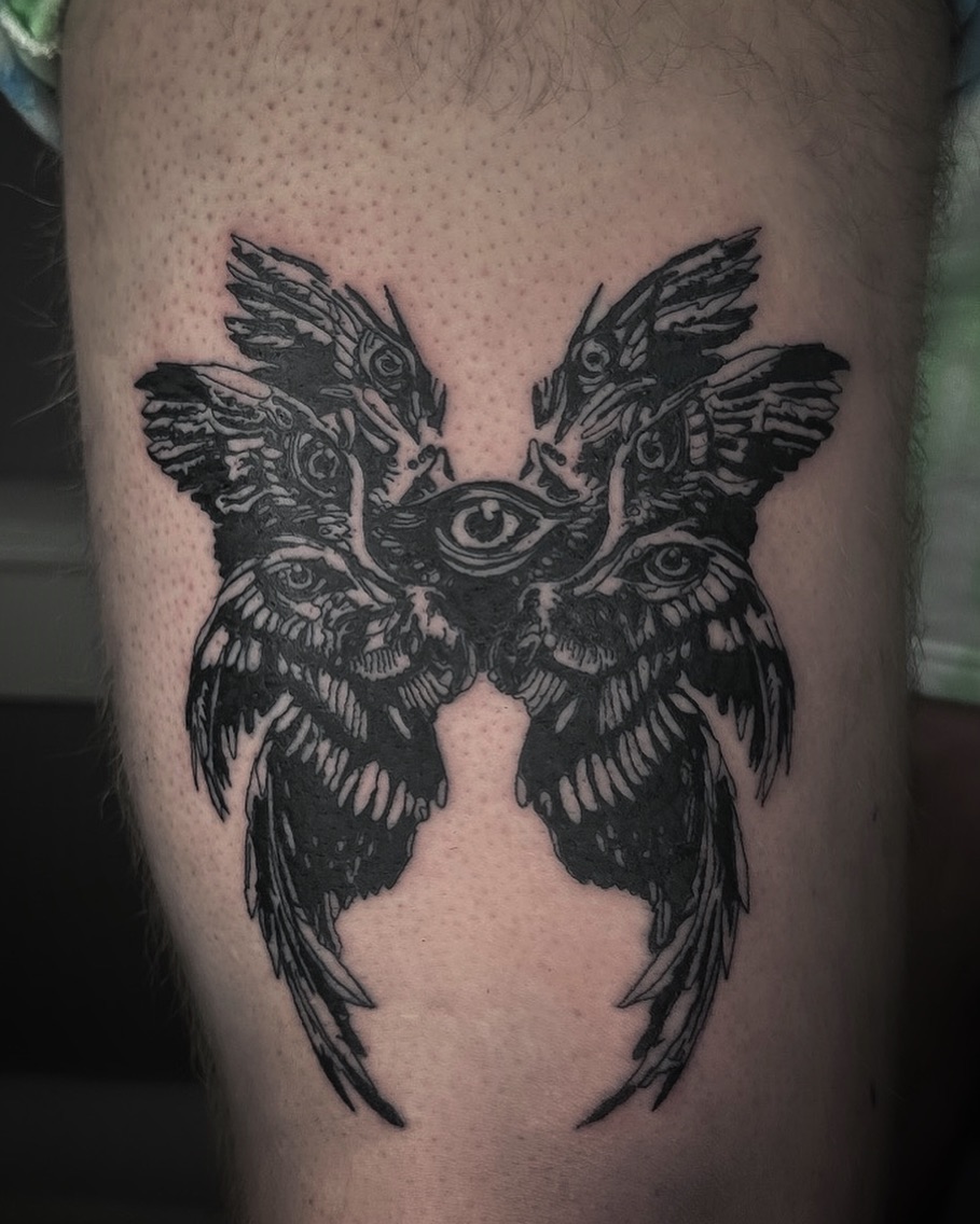 Tattoo by @blackworkbenz — black_and_grey