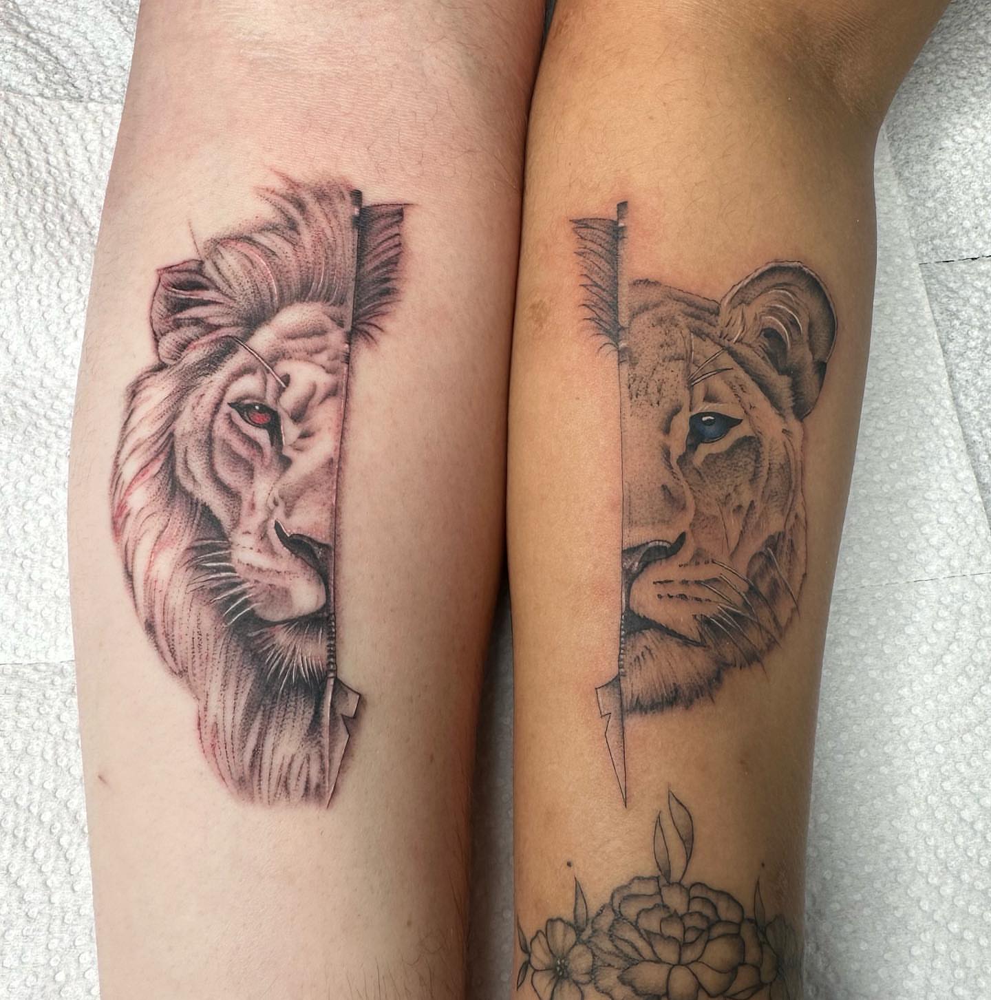 Lion realism tattoo on the forearm by ⭒ ʜᴀɪʟᴇʏ ᴍᴇᴛᴢ ⭒