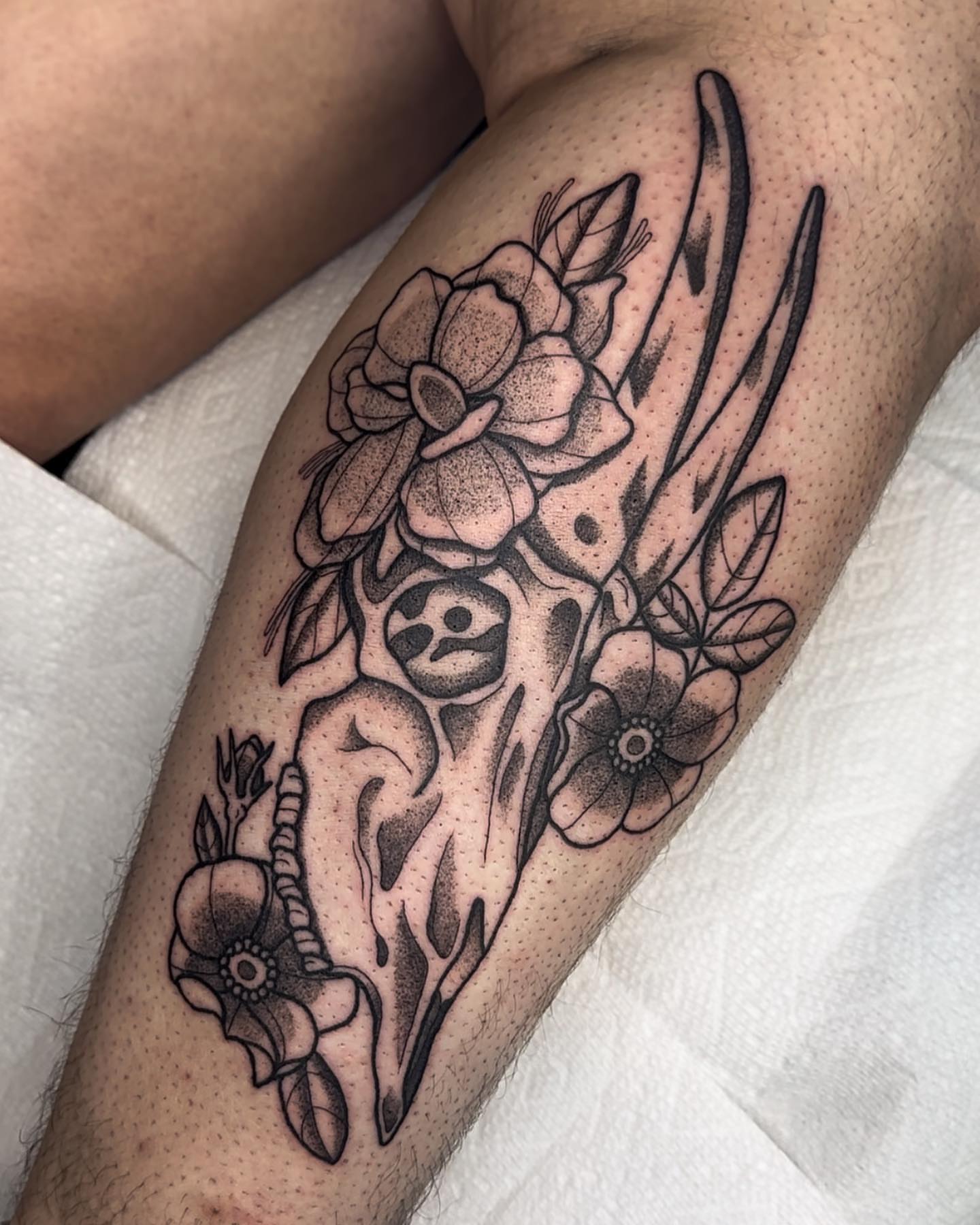 Skull with flowers dotwork tattoo on the forearm by savannah ★ ( previously feralratbabe )