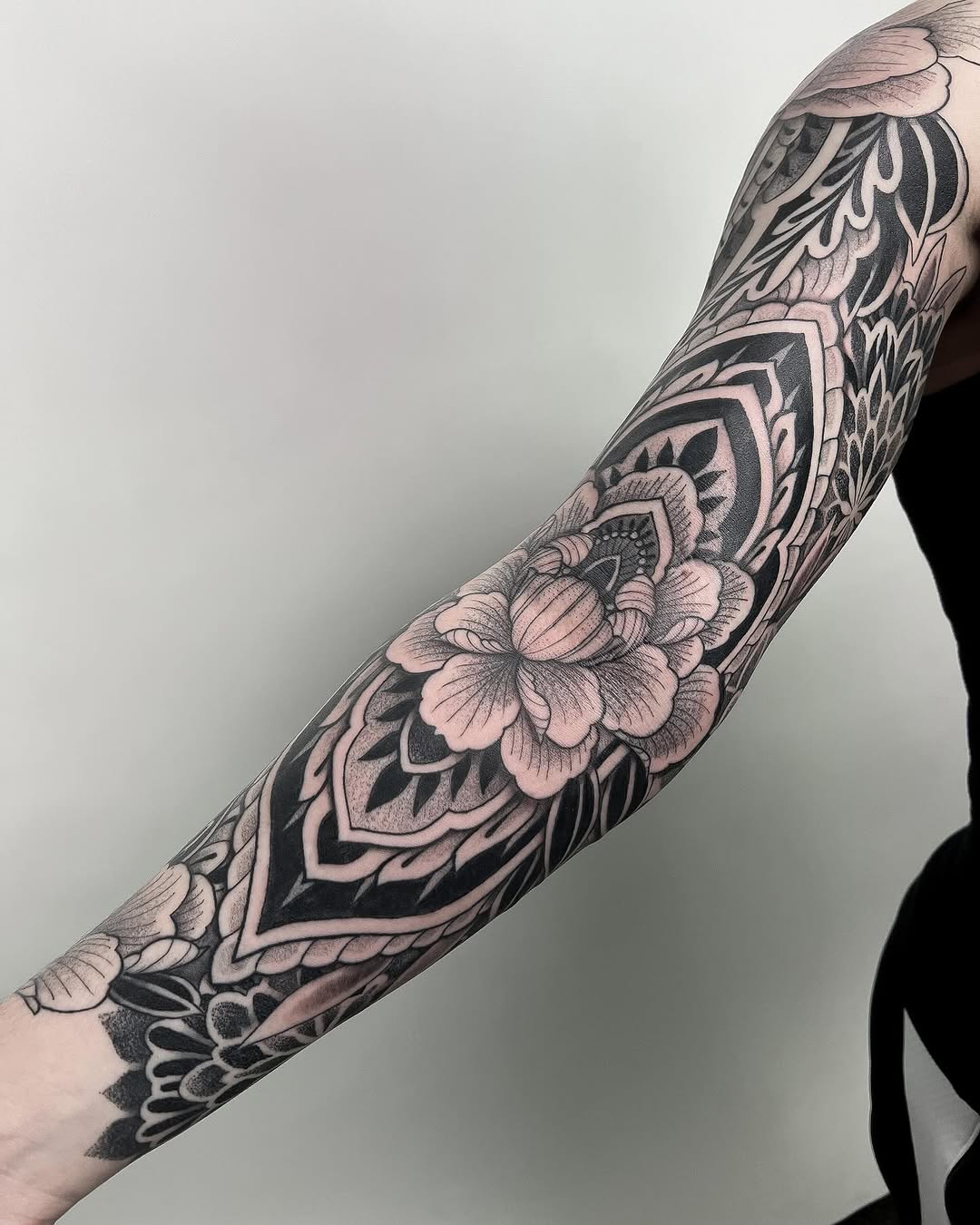 Tattoo by @luna_sea_tattoo — black_and_grey, ornamental