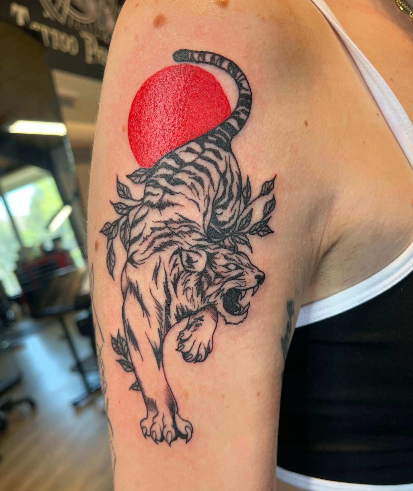 Tattoo by @snewbietattoos — black_and_grey