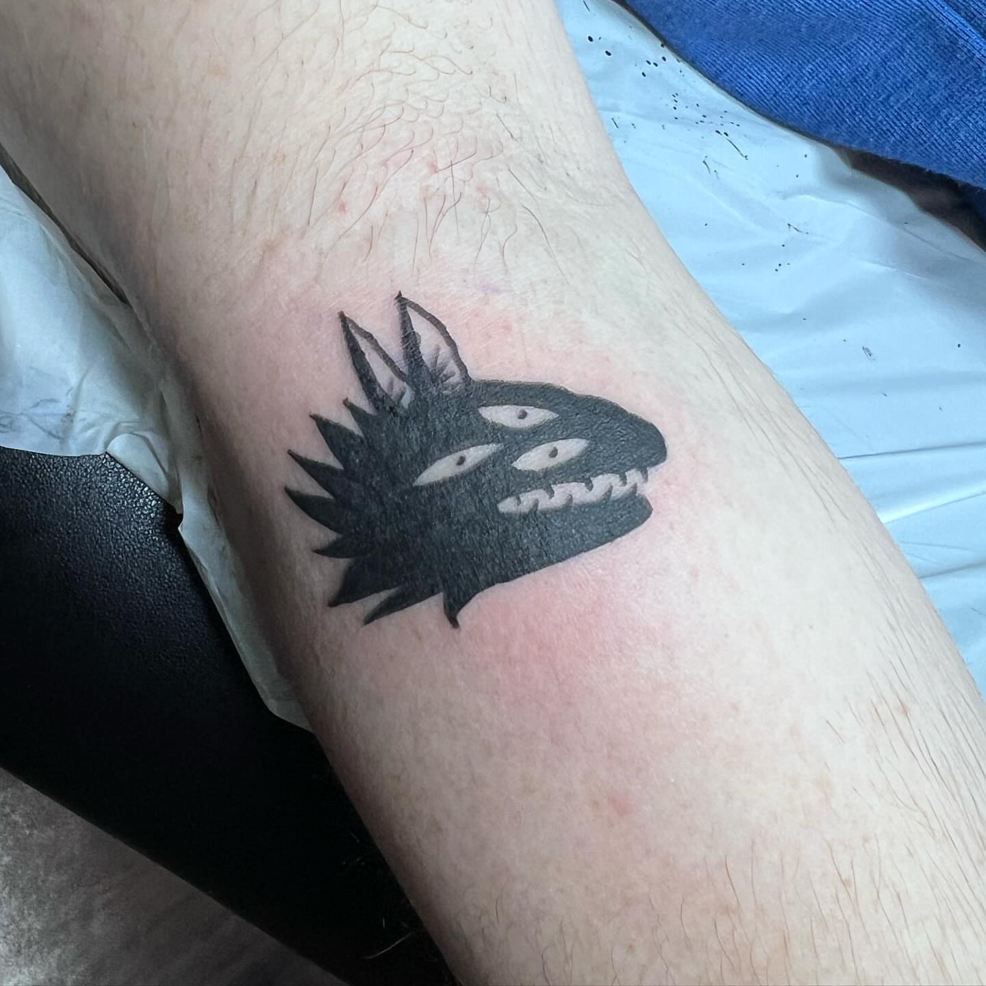 Tattoo by @birchbeast — black_and_grey