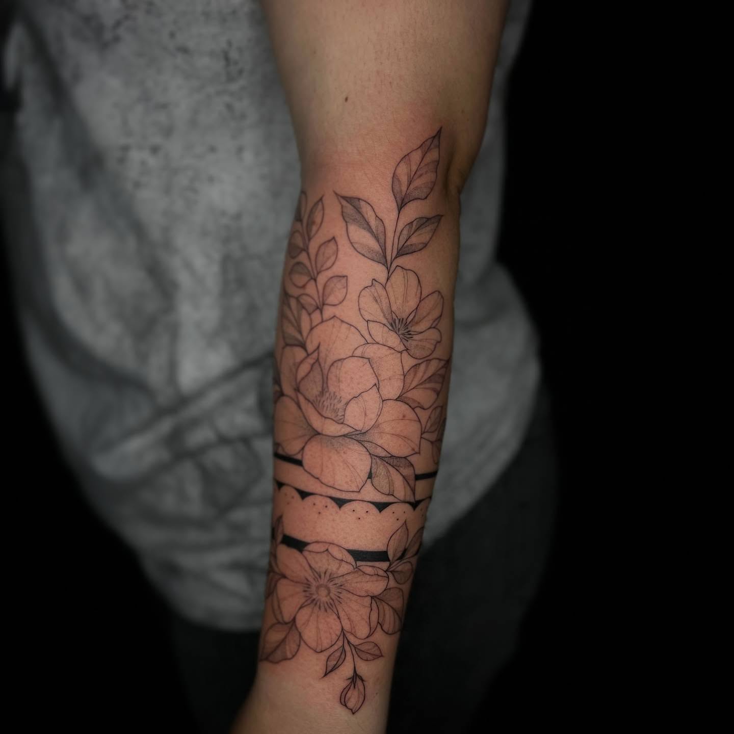 Tattoo by @cupidnegra — black_and_grey