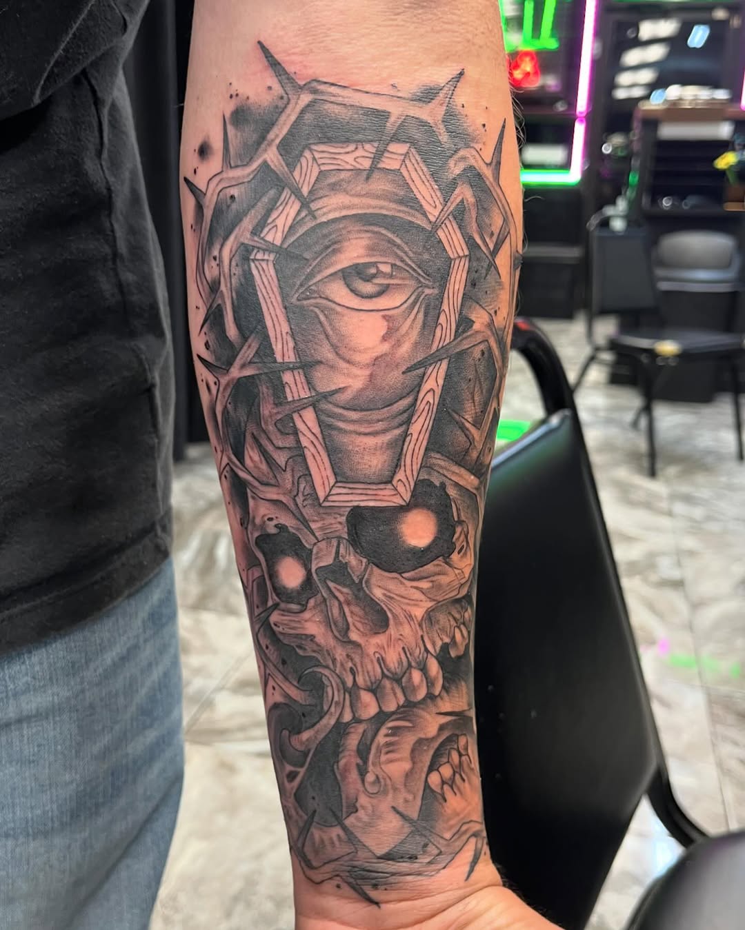 Tattoo by @jordanmtattoo — black_and_grey, realism