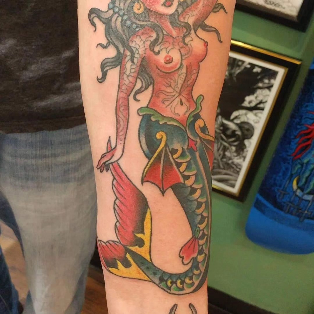 Mermaid American traditional tattoo on the forearm by Mark Harada, Hoboken, New Jersey