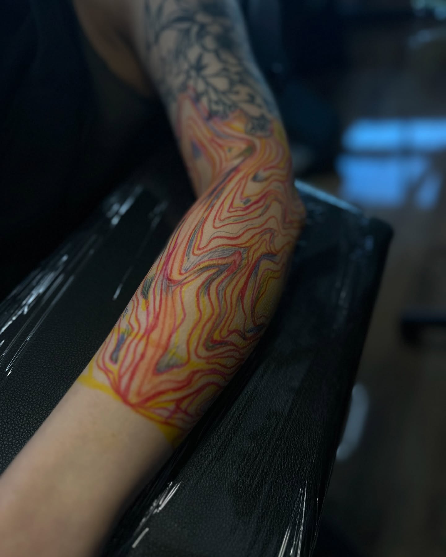 Abstract flame dotwork tattoo on the forearm by alex h🪴 neotrad