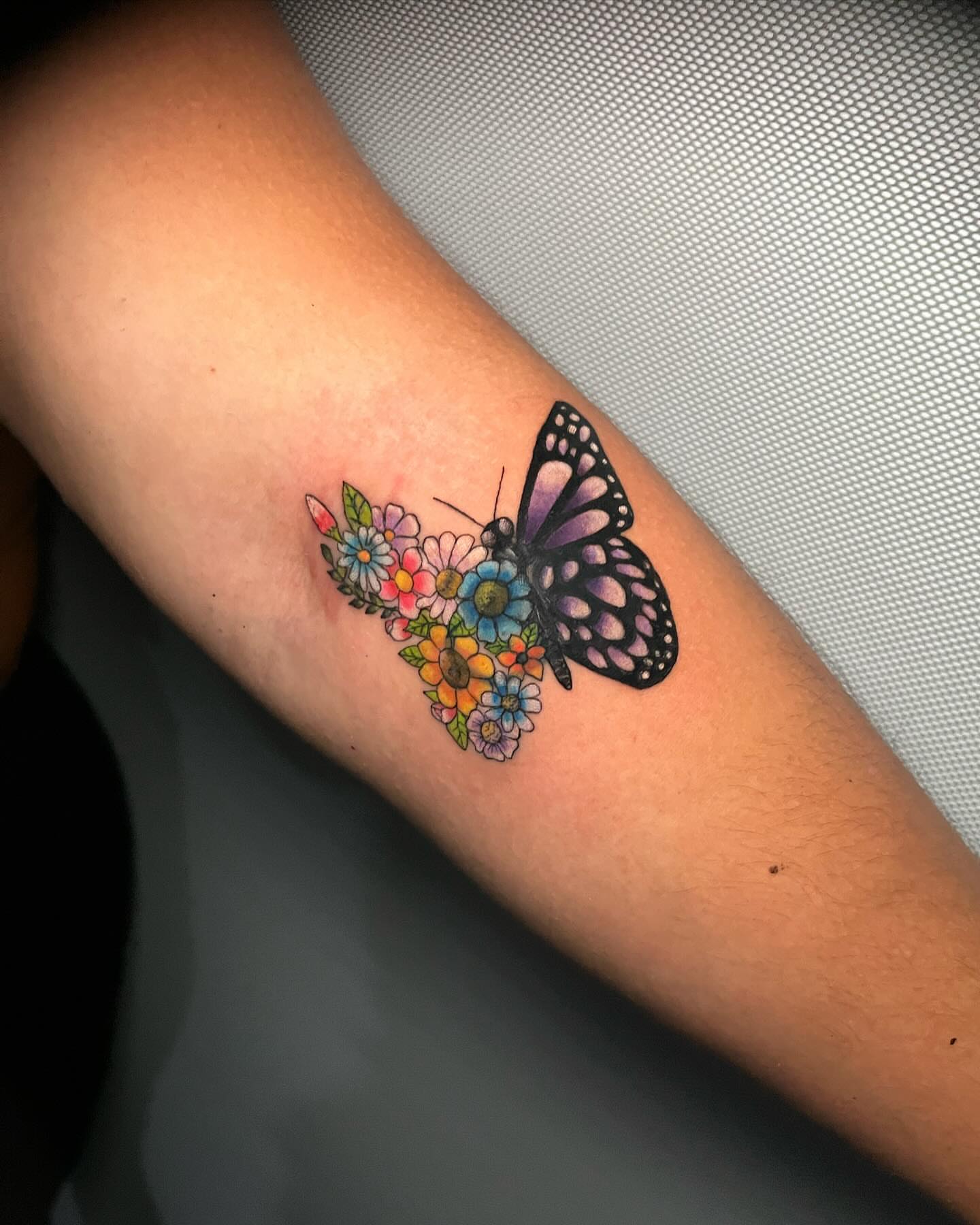 Tattoo by @alvinlouceltattooer — new_school, realism