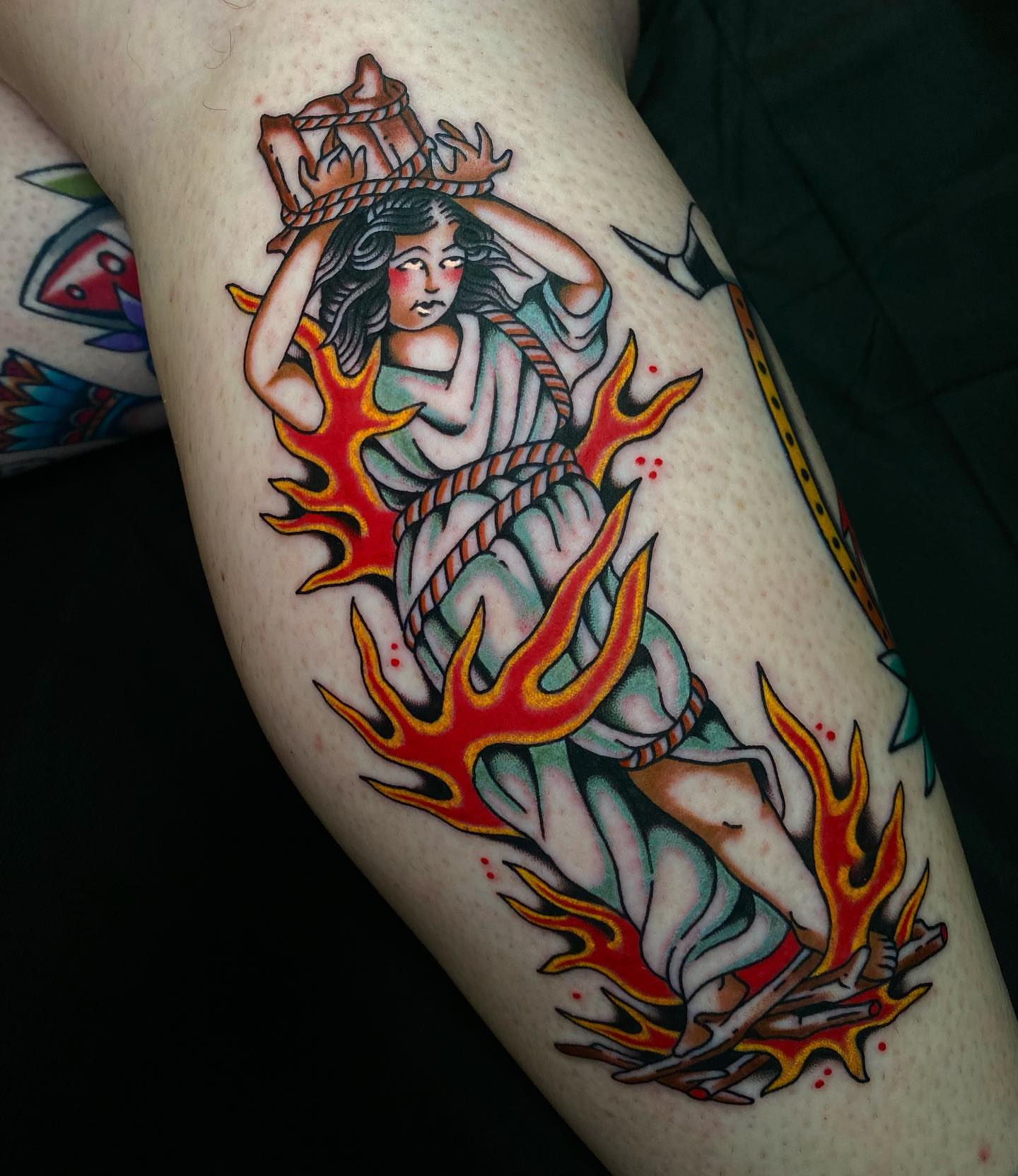 Woman with rope American traditional tattoo on the thigh by Justin R. Mitchell, Fort Worth, Texas