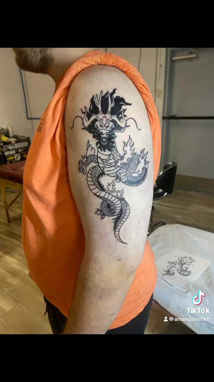 Tattoo by @turnuptulip — japanese_irezumi, black_and_grey