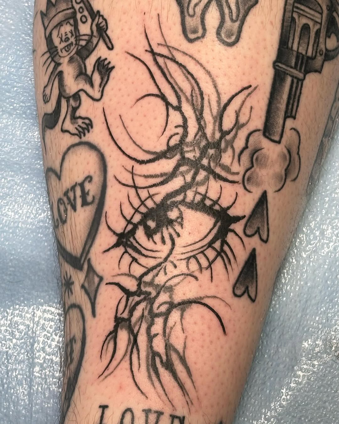 Tattoo by @ares_rhodestattoo — blackwork, fine_line
