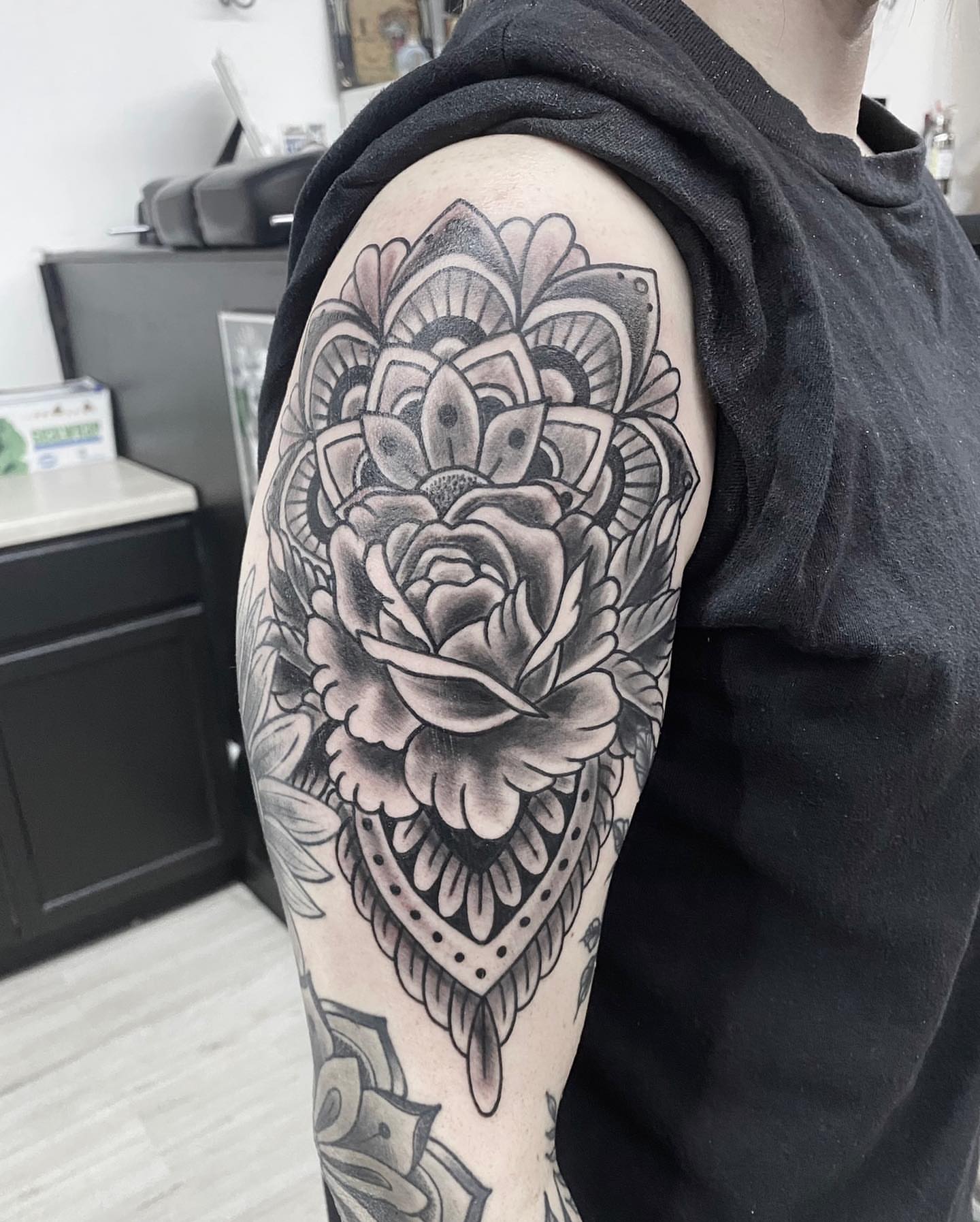 Tattoo by @jinx_removing โ american_traditional, black_and_grey
