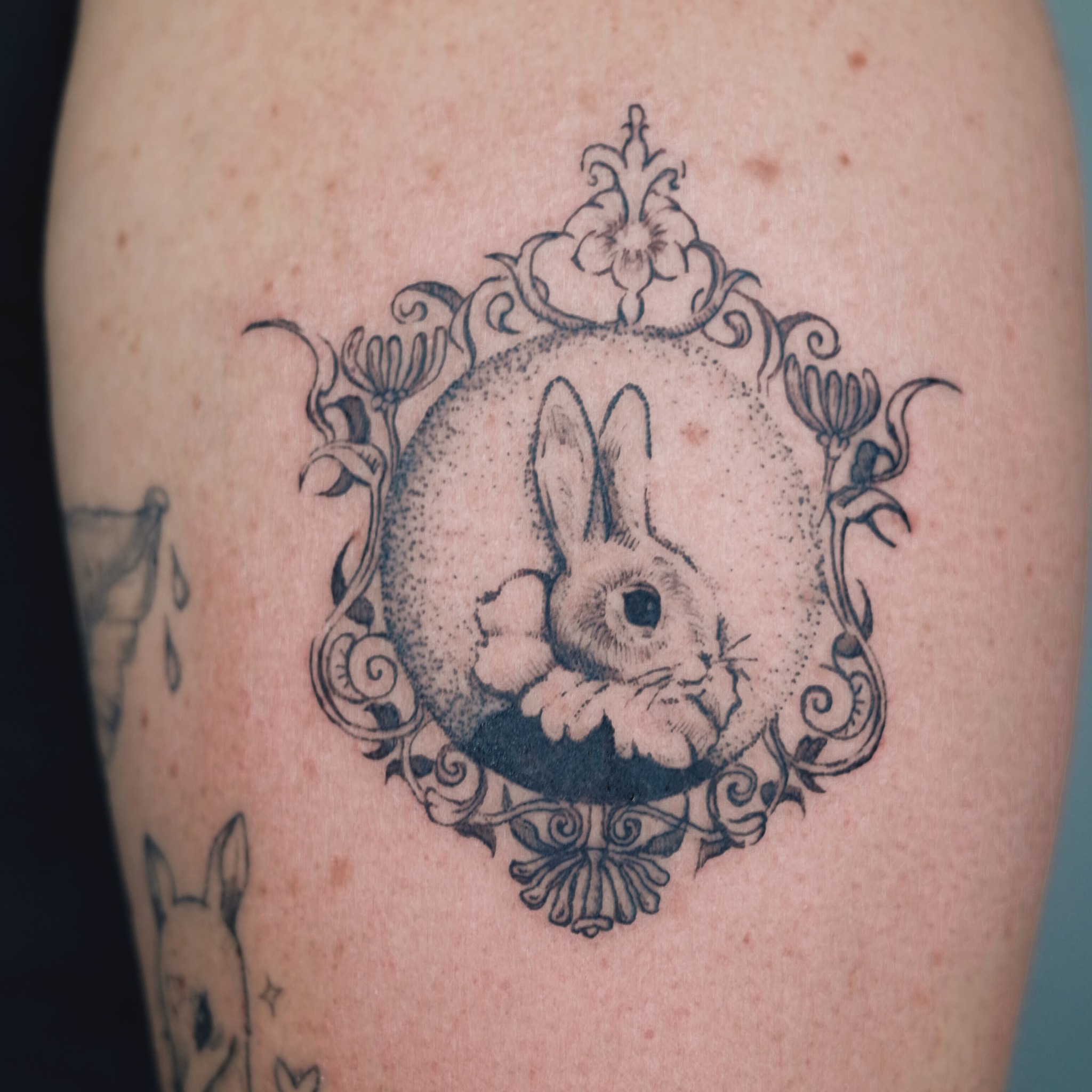 Tattoo by @qsltattoo — dotwork, black_and_grey