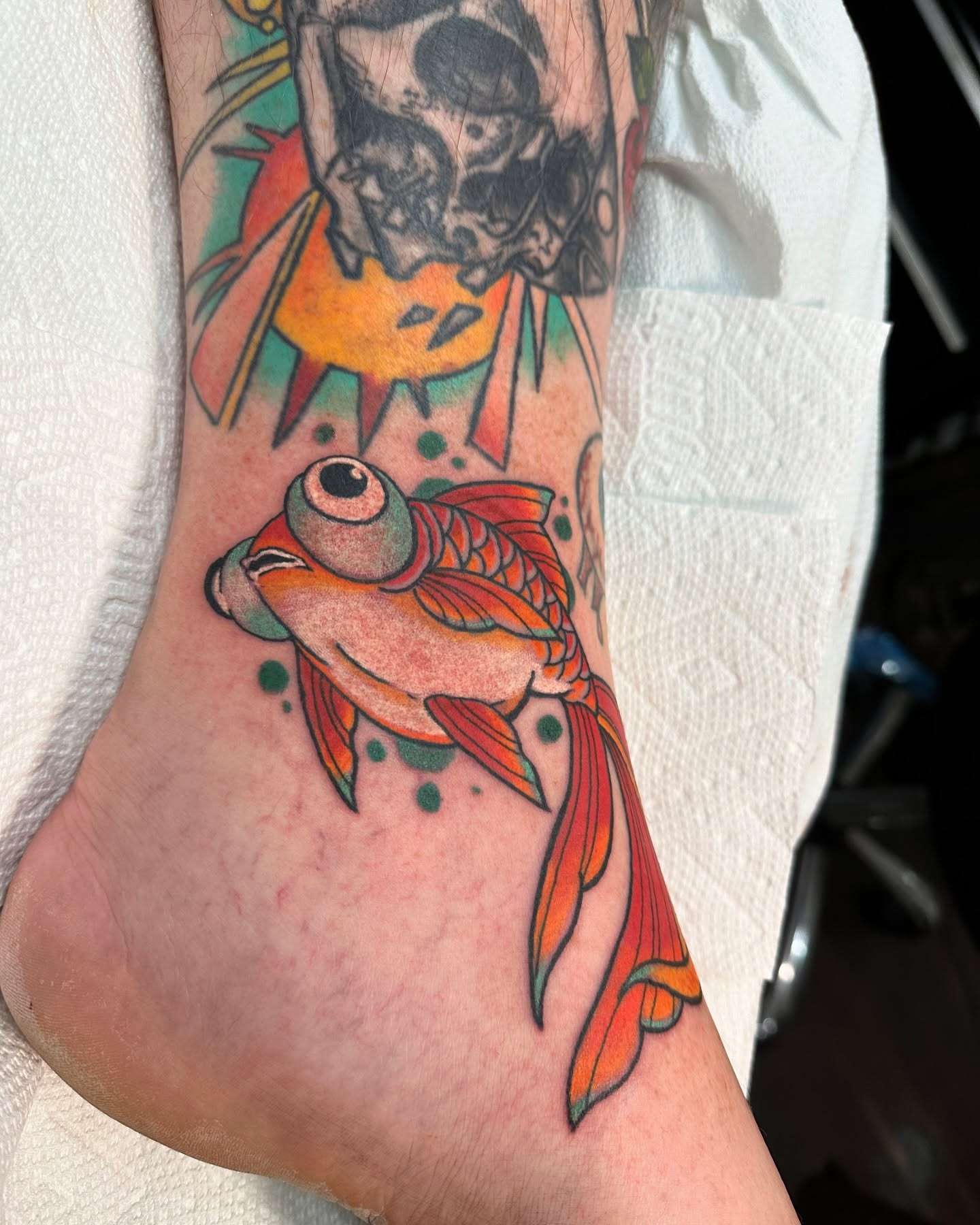 Tattoo by @rollhardy — american_traditional