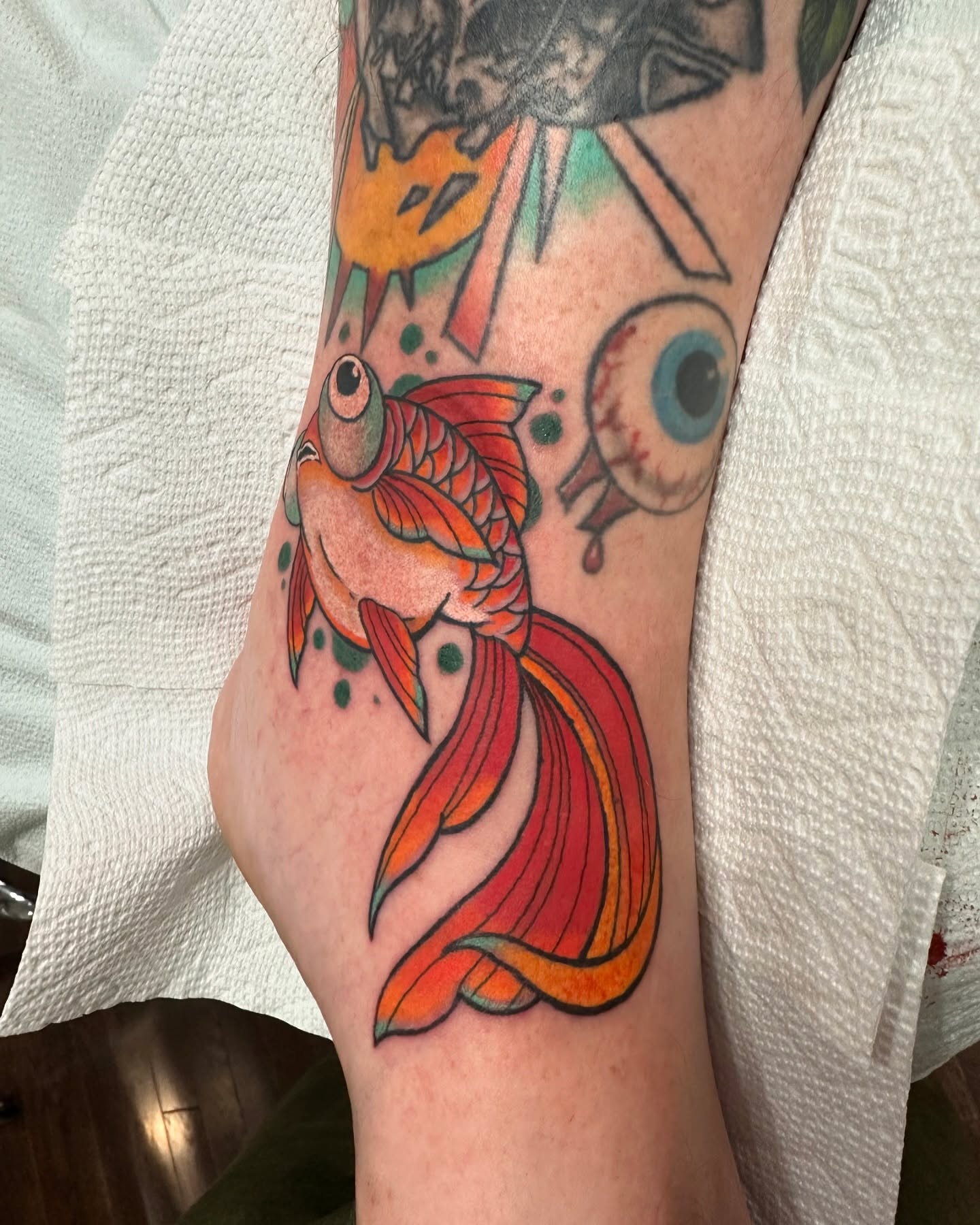 Tattoo by @rollhardy — american_traditional